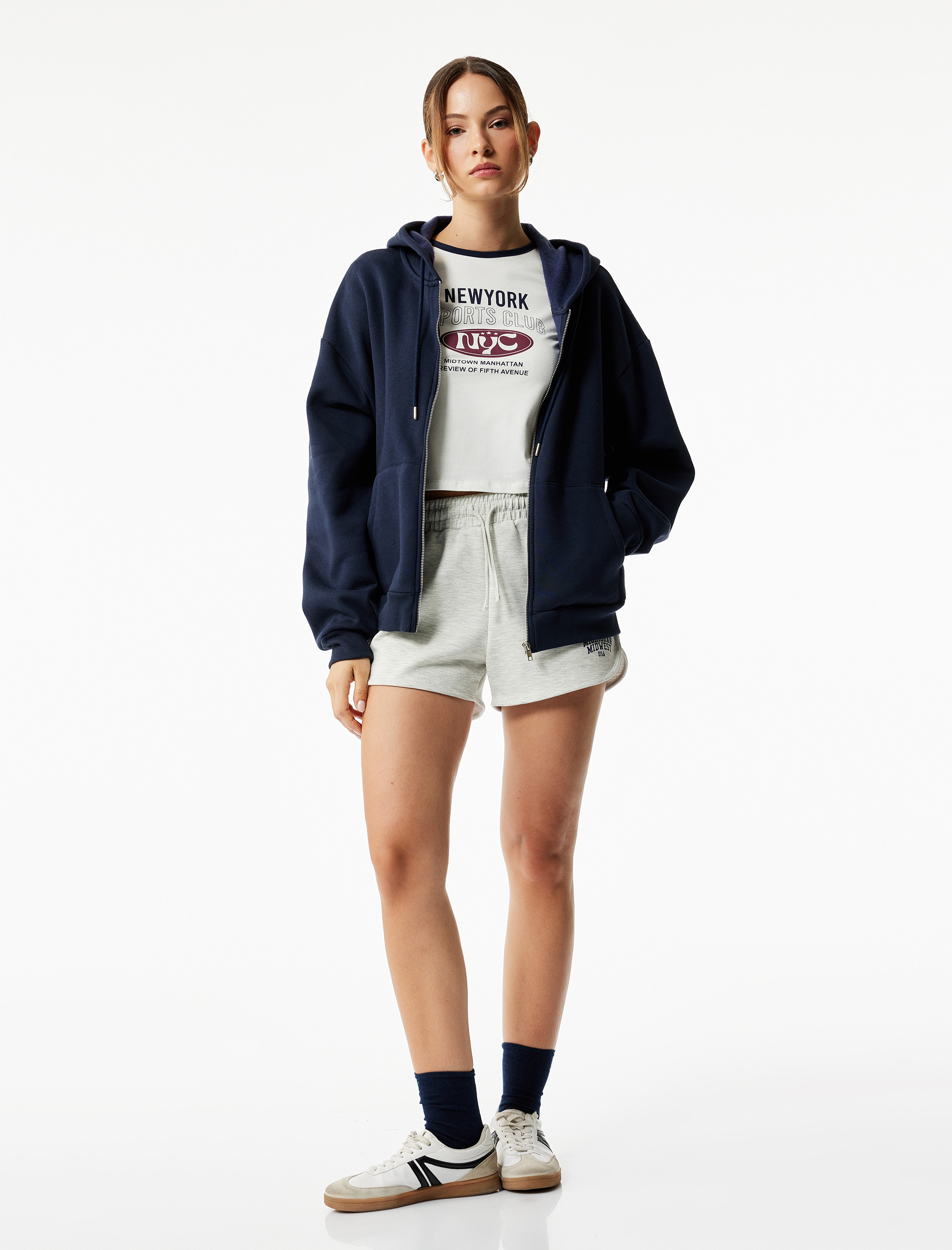   Fermuarlı Kapüşonlu Kanguru Cepli Uzun Kollu Şardonlu Oversize Spor Sweatshirt