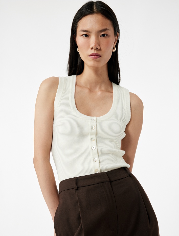  Kolsuz Düğmeli U Yaka Triko Atlet