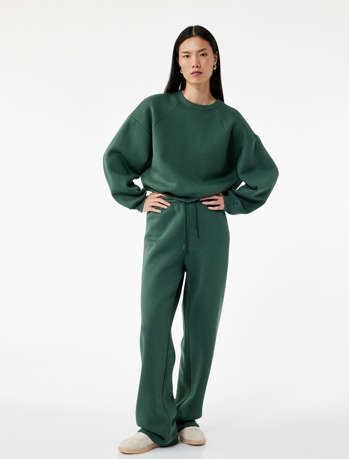  Üç İplik Beli Bağcıklı Geniş Paça Eşofman Altı