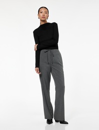 Beli Bağcıklı Cepli Uzun Düz Bol Paça Kumaş Pantolon