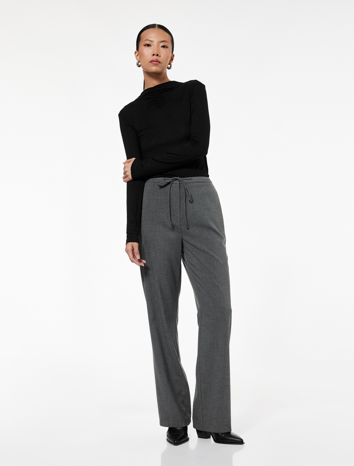  Beli Bağcıklı Cepli Uzun Düz Bol Paça Kumaş Pantolon