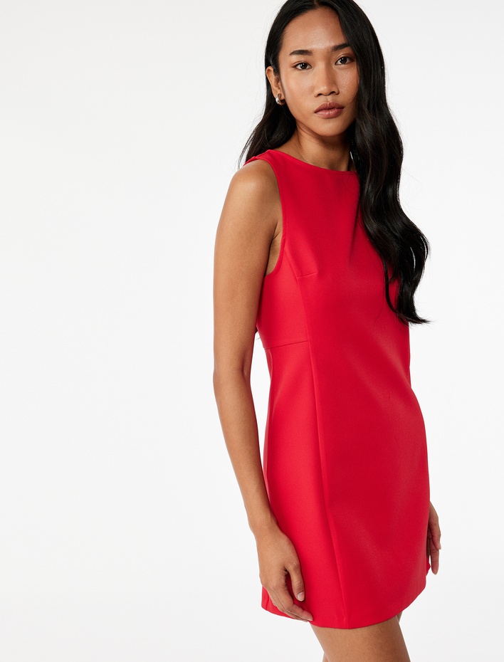  Slim Fit Kolsuz Bisiklet Yaka Mini Elbise