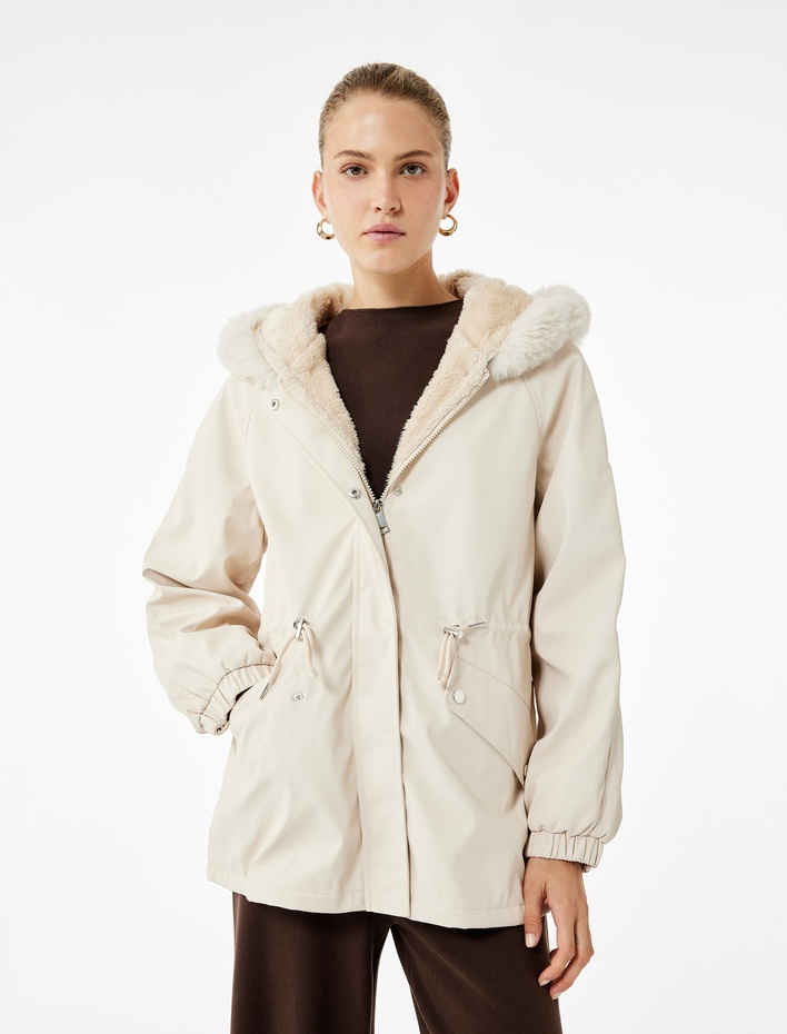  Polar Astarlı Cepli Çıkarılabilir Suni Kürk Aksesuar Detaylı Kapüşonlu Anorak Mont