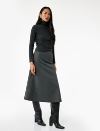 Metalik İplik Detaylı Midi Kloş Etek