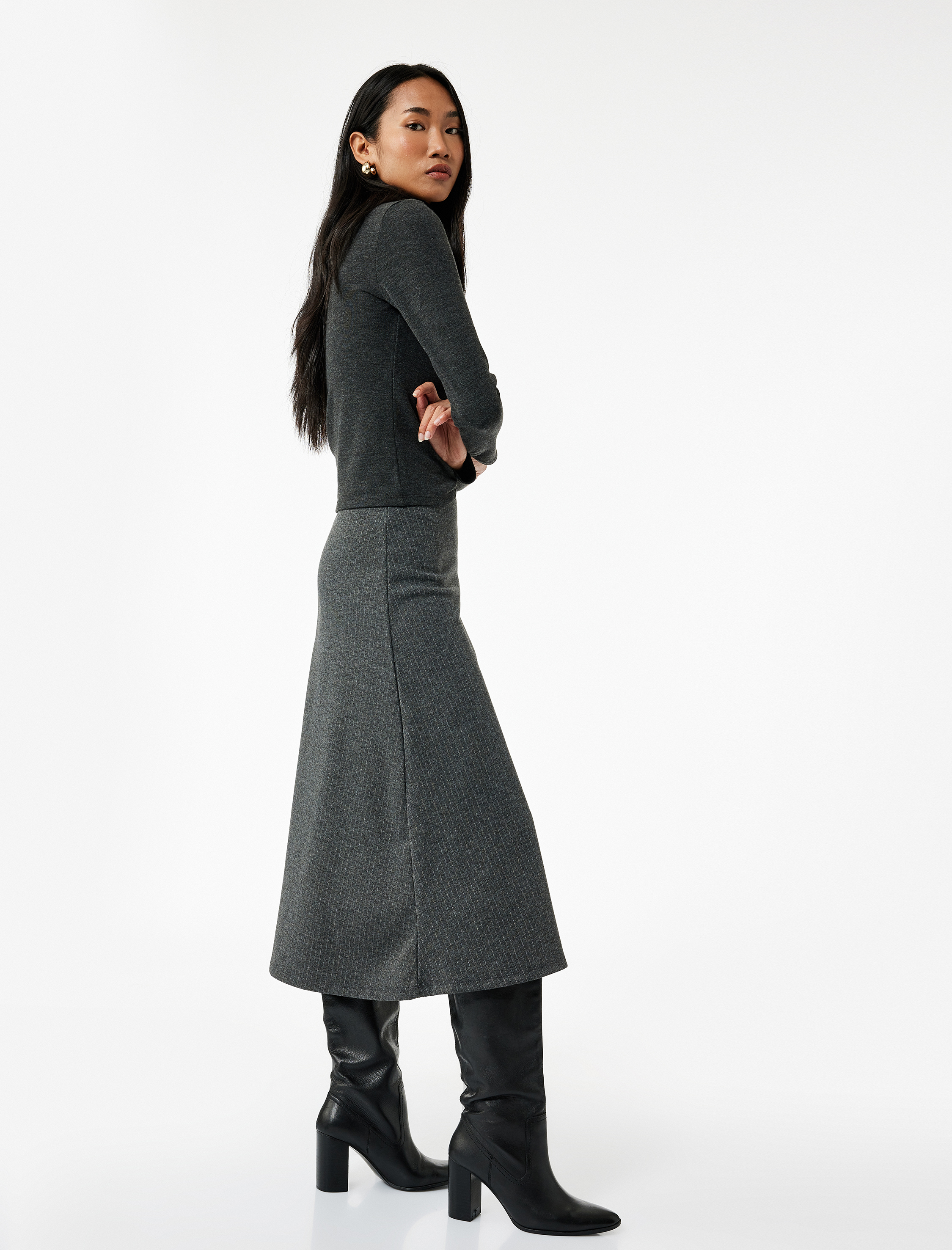   Metalik İplik Detaylı Midi Kloş Etek