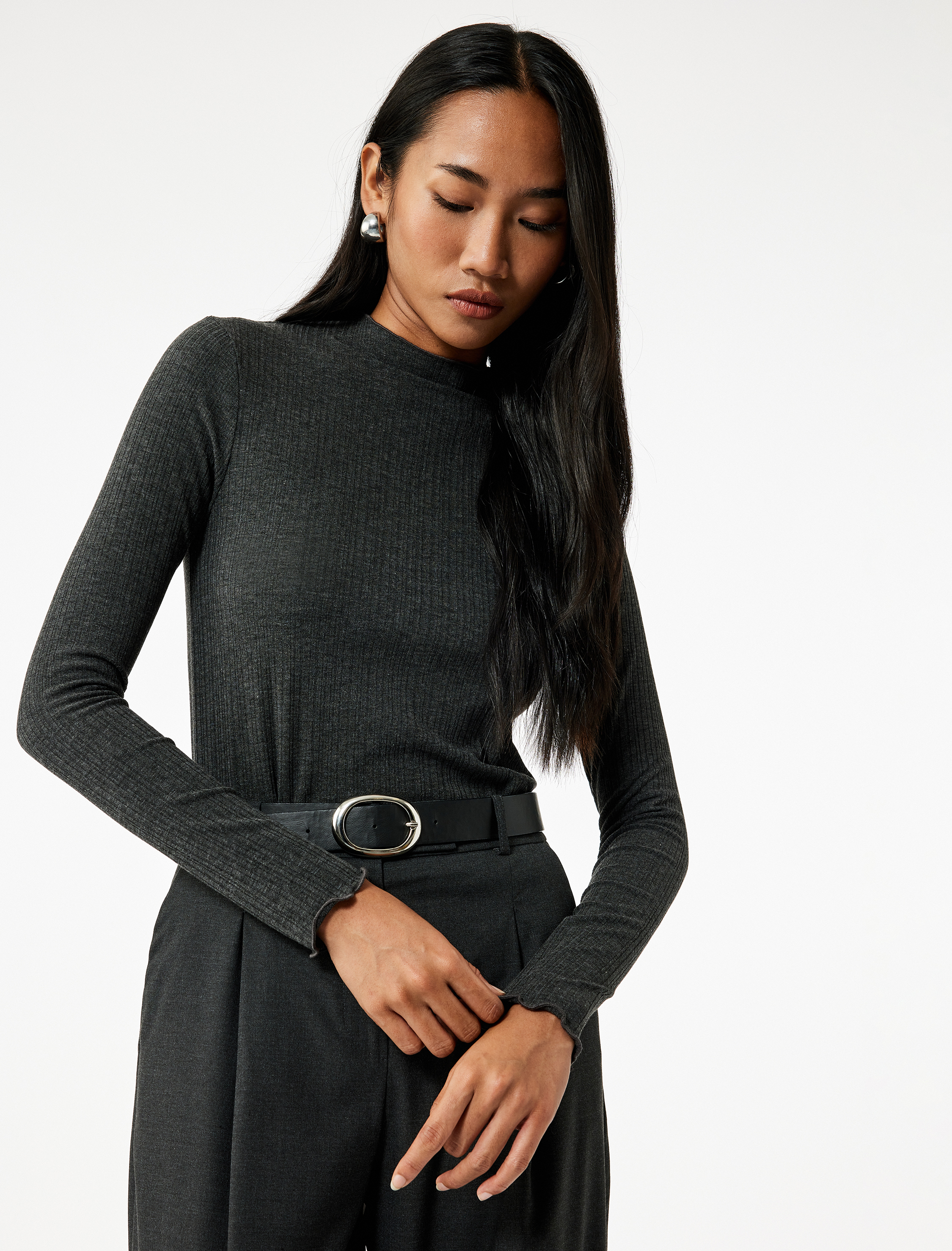   Kaşkorse Viskon Slim Fit Uzun Kollu Hafif Dik Yaka Tişört