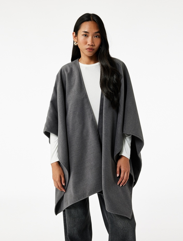  Şal Yaka Yarım Kol Uzun Kaşe Görünümlü Panço