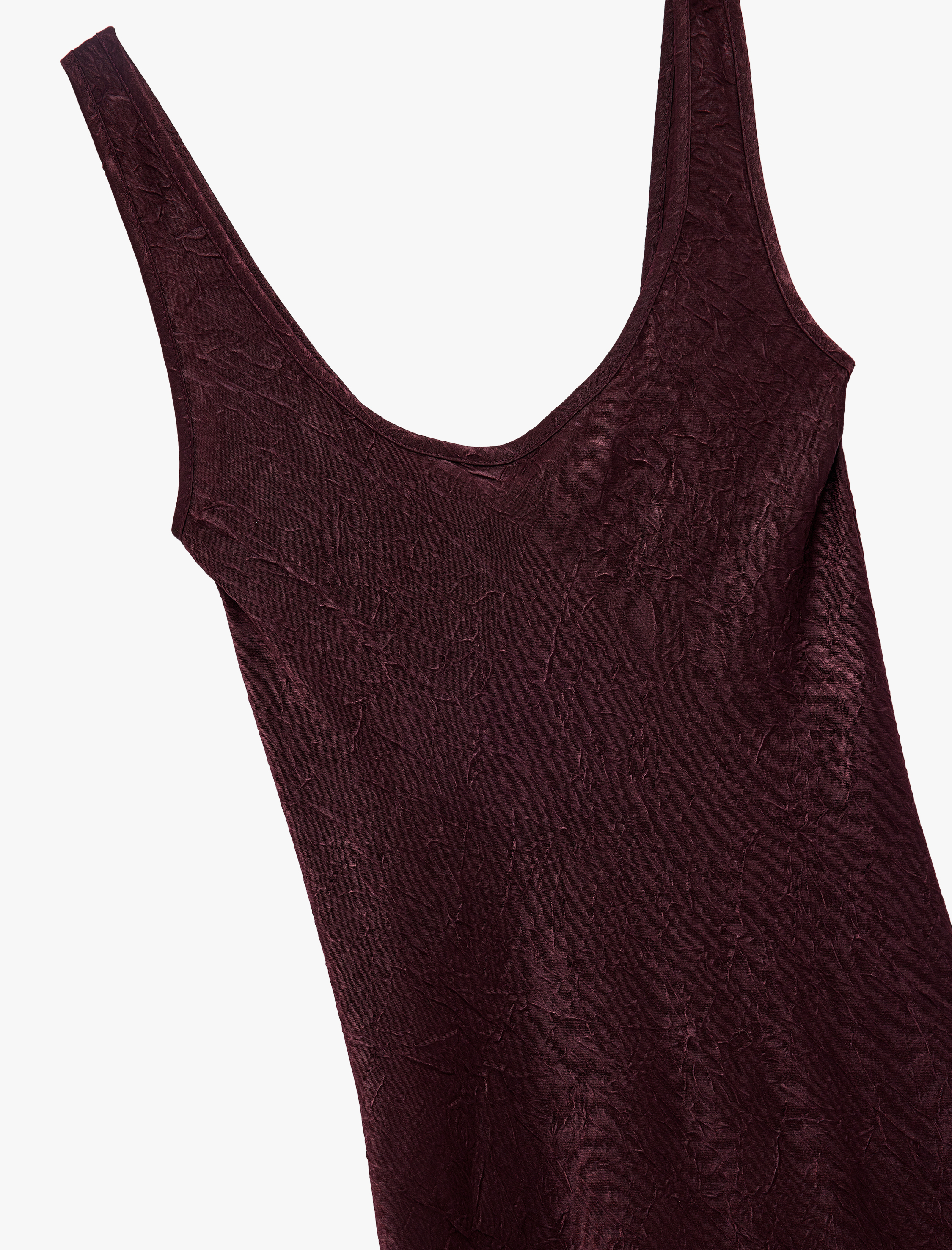   Slim Fit Kolsuz U Yaka Kalın Askılı Uzun Saten Elbise