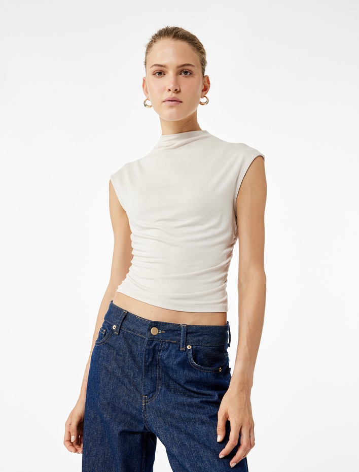  Viskon Kumaş Slim Fit Kolsuz Dik Yaka Bluz