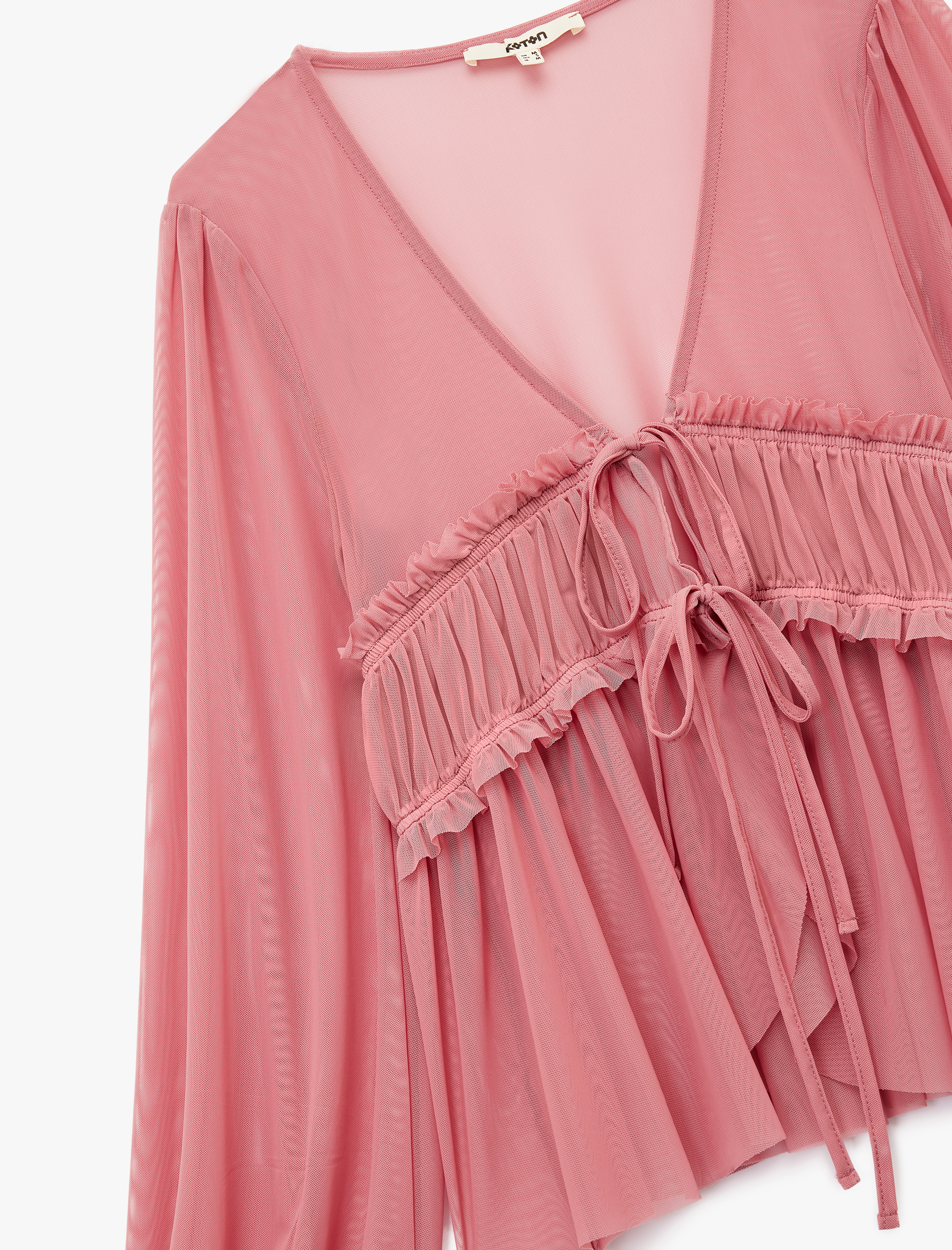   Uzun Kollu Bağlamalı Fiyonk Detaylı Yarı Transparan V Yaka Fırfırlı Bluz