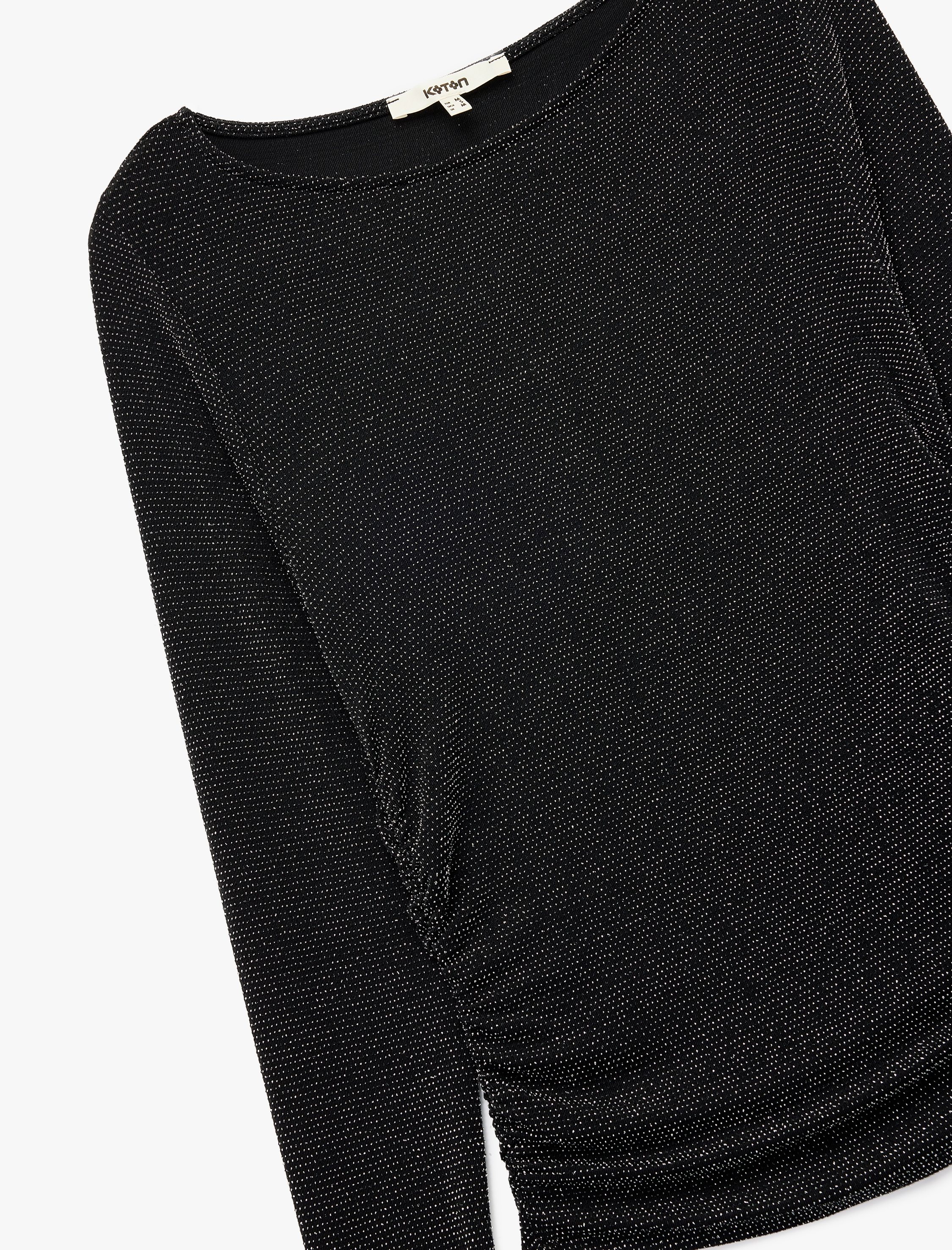   Slim Fit Uzun Kollu Yuvarlak Kayık Yaka Simli Tişört