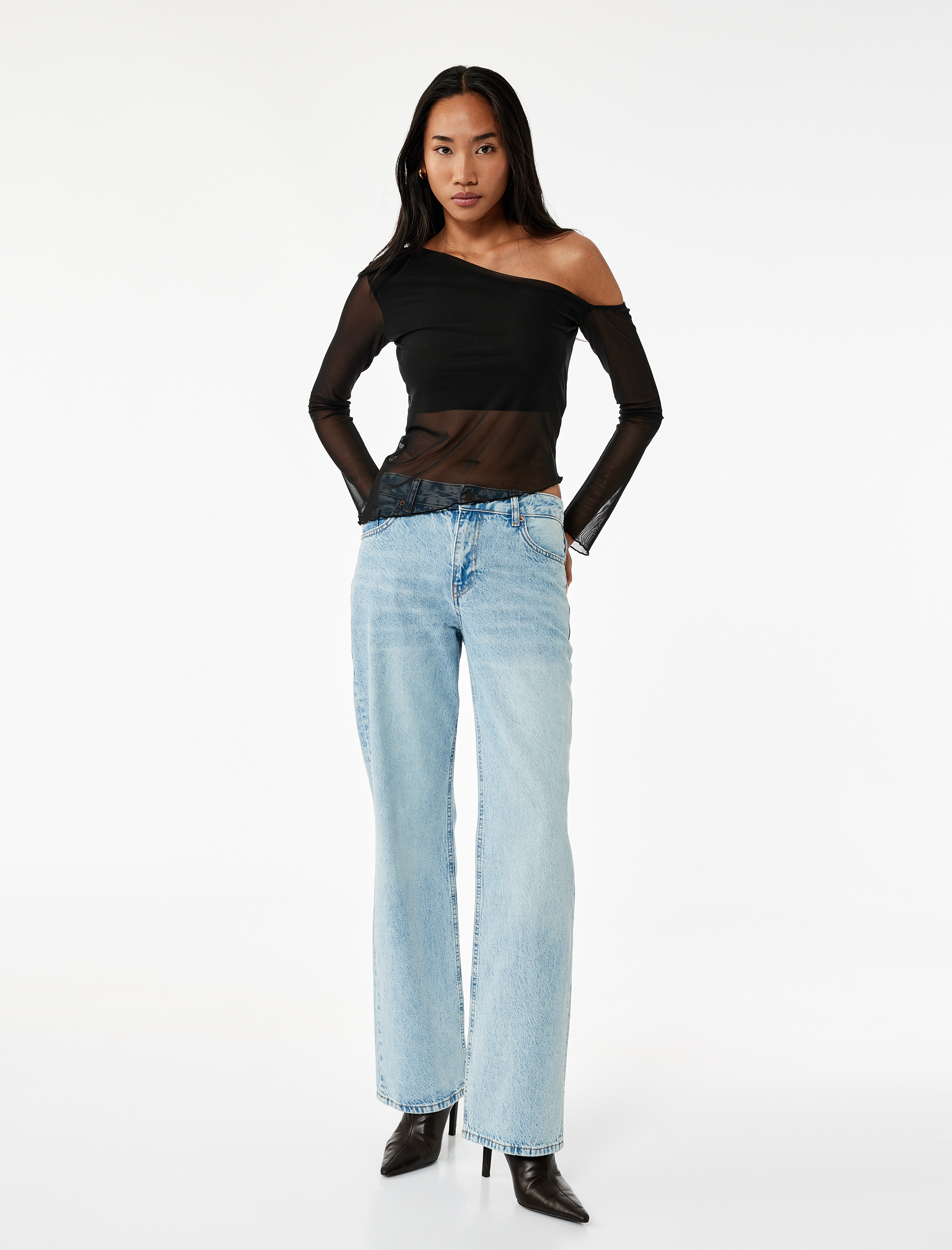   Asimetrik Kesim Astarlı Uzun Kollu Tül Tişört