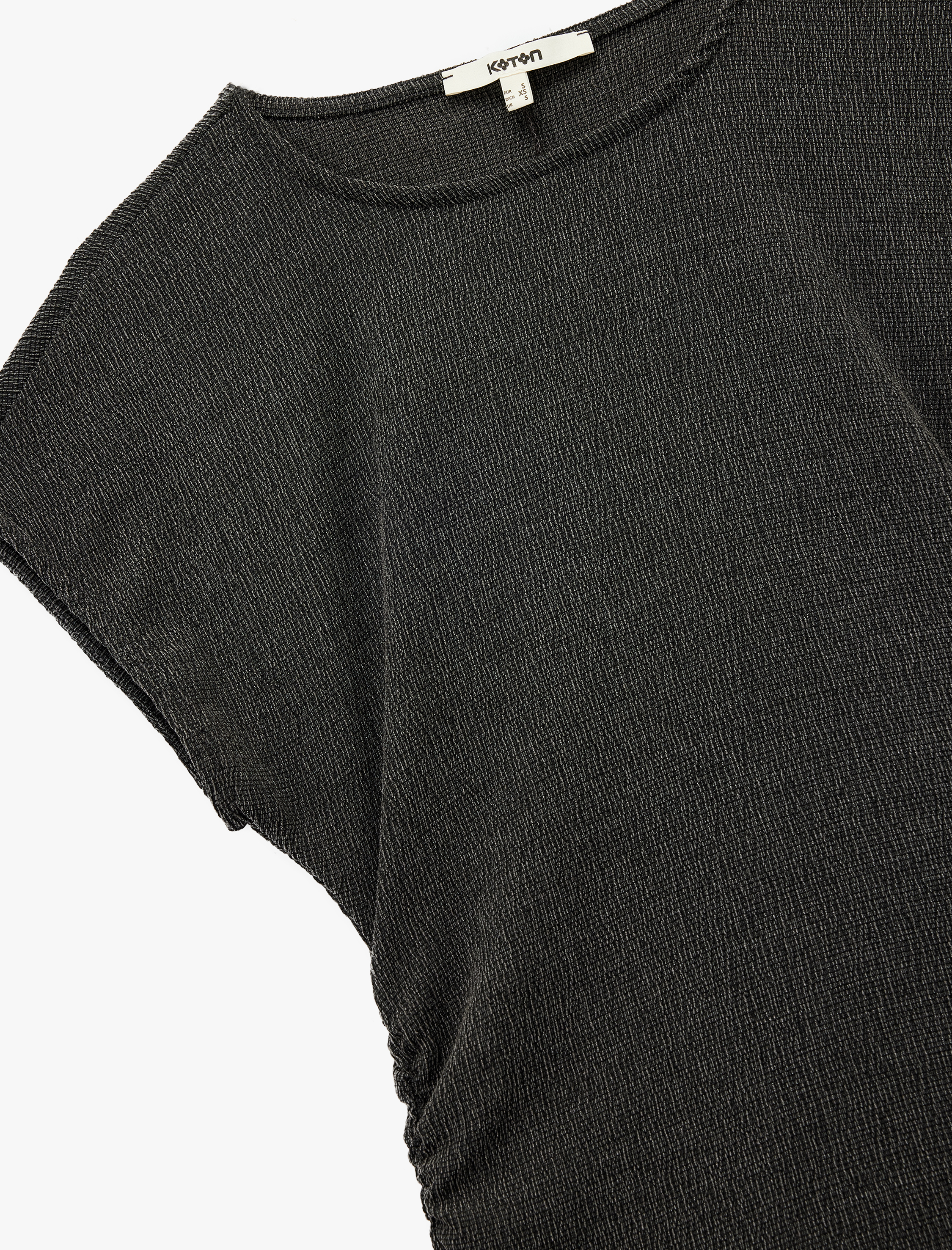   Bürümcük Kumaş Slim Fit Kısa Kollu Bisiklet Yaka Tişört