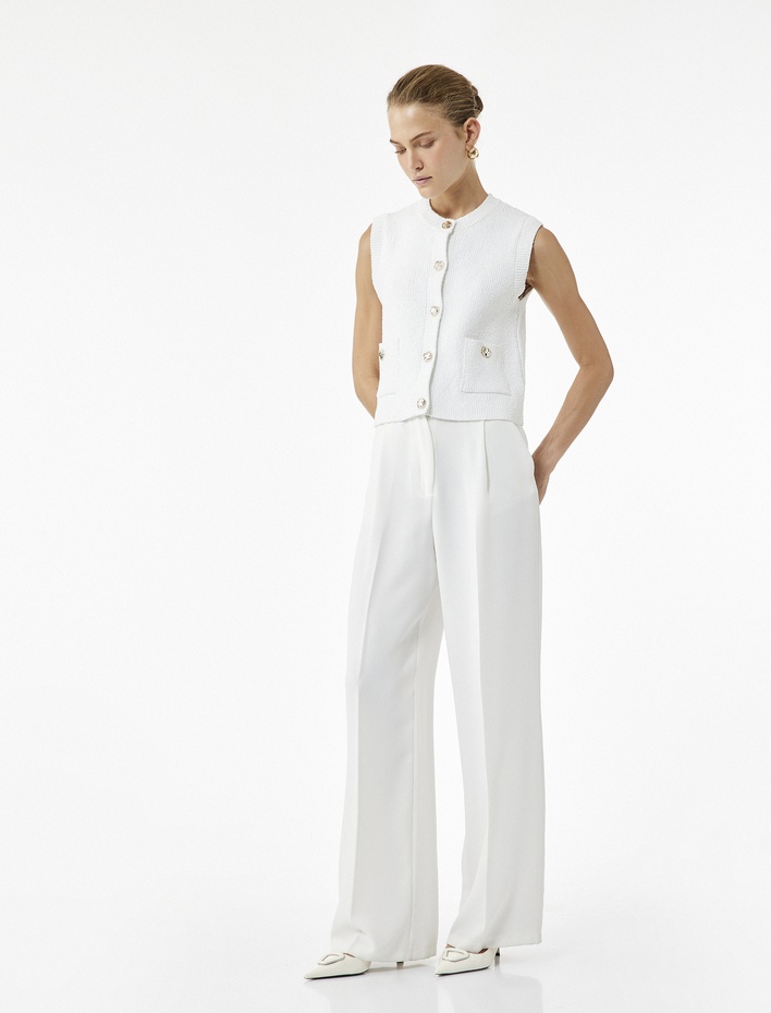  Gold Düğme Detaylı Cepli Kolsuz Bisiklet Yaka Triko Yelek