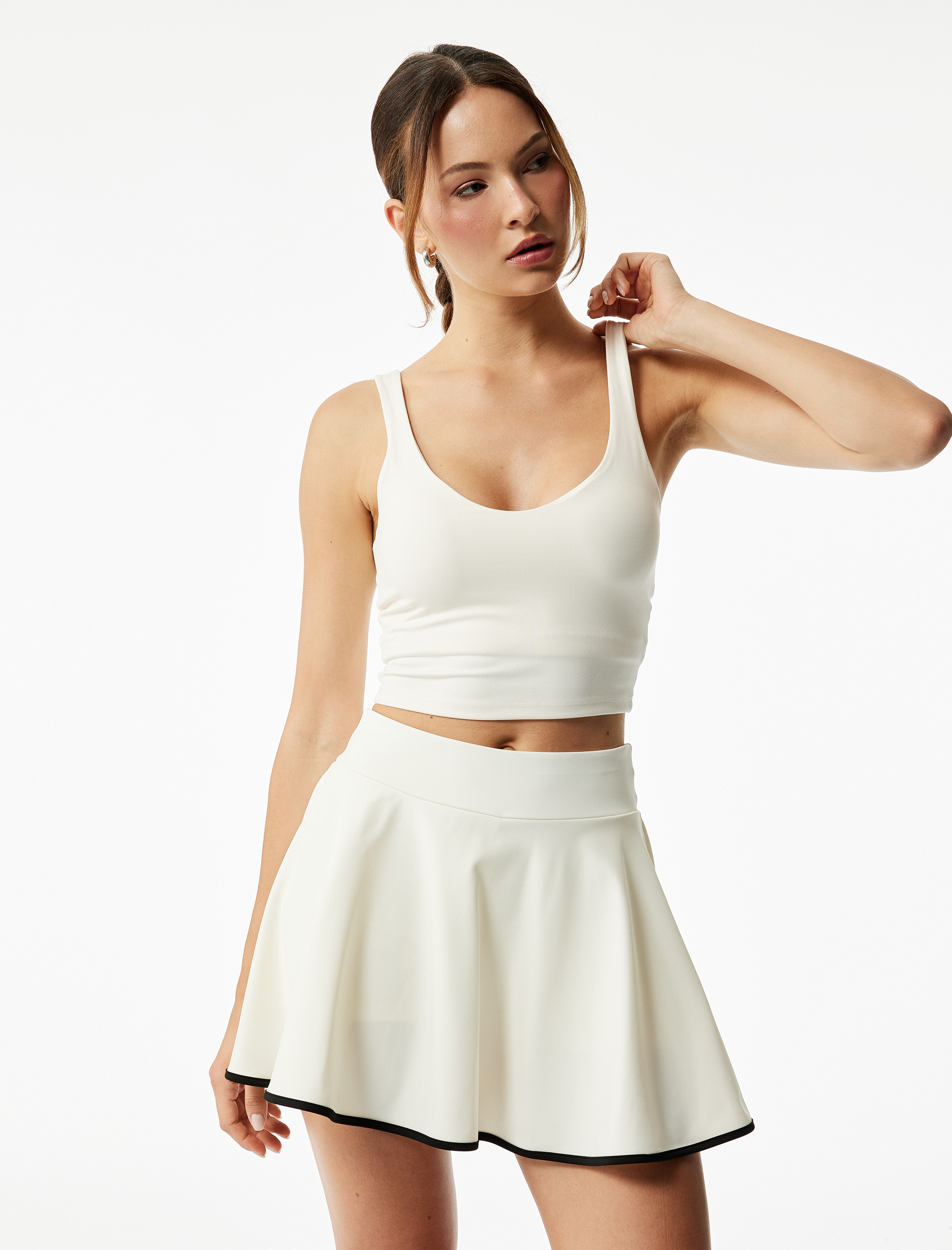   V Yaka Slim Fit Kaplı Sporcu Sütyeni