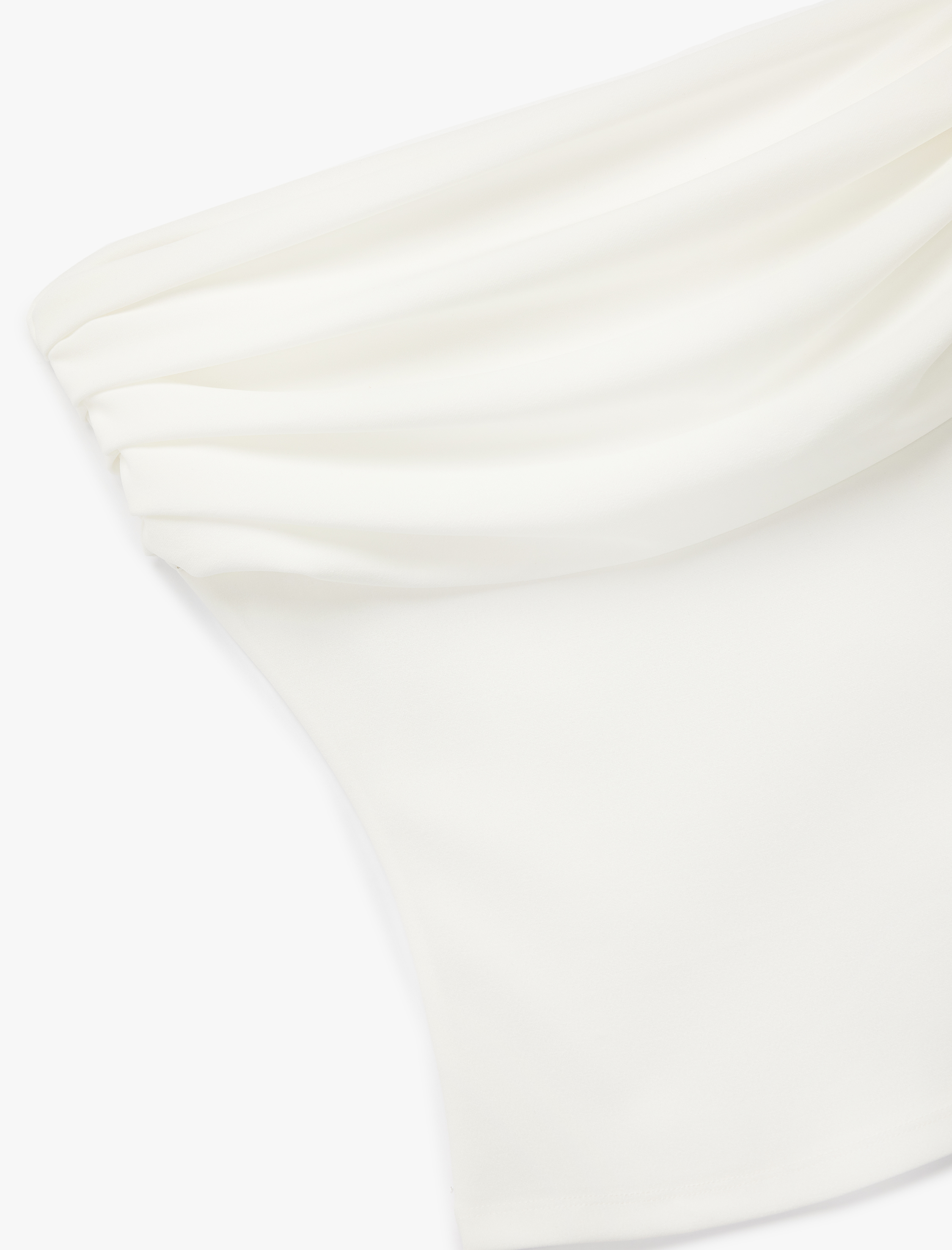   Krep Kumaş Slim Fit Drape Detaylı Straplez Bluz