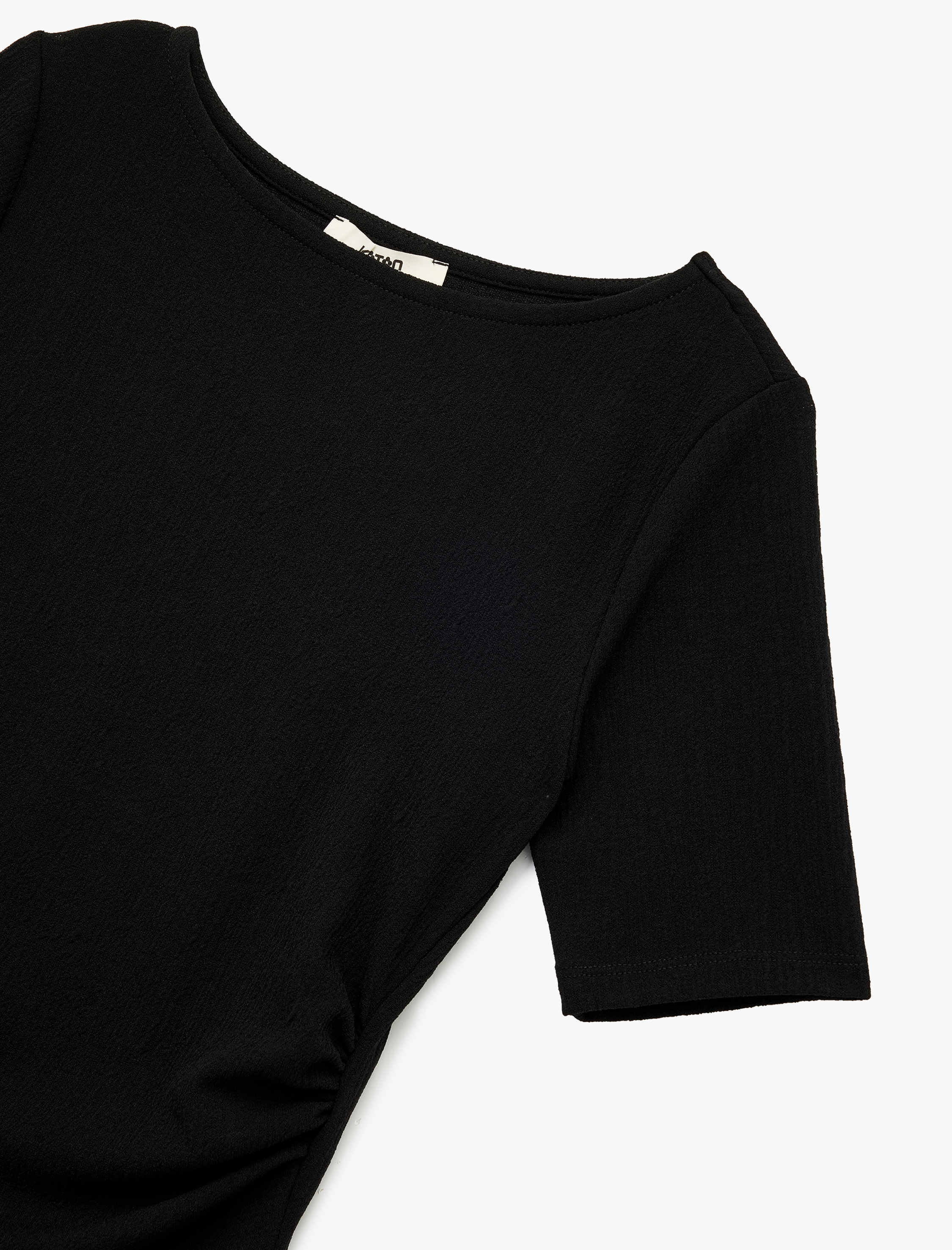 Slim Fit Kısa Kollu Bisiklet Yaka Drape Detaylı Tişört