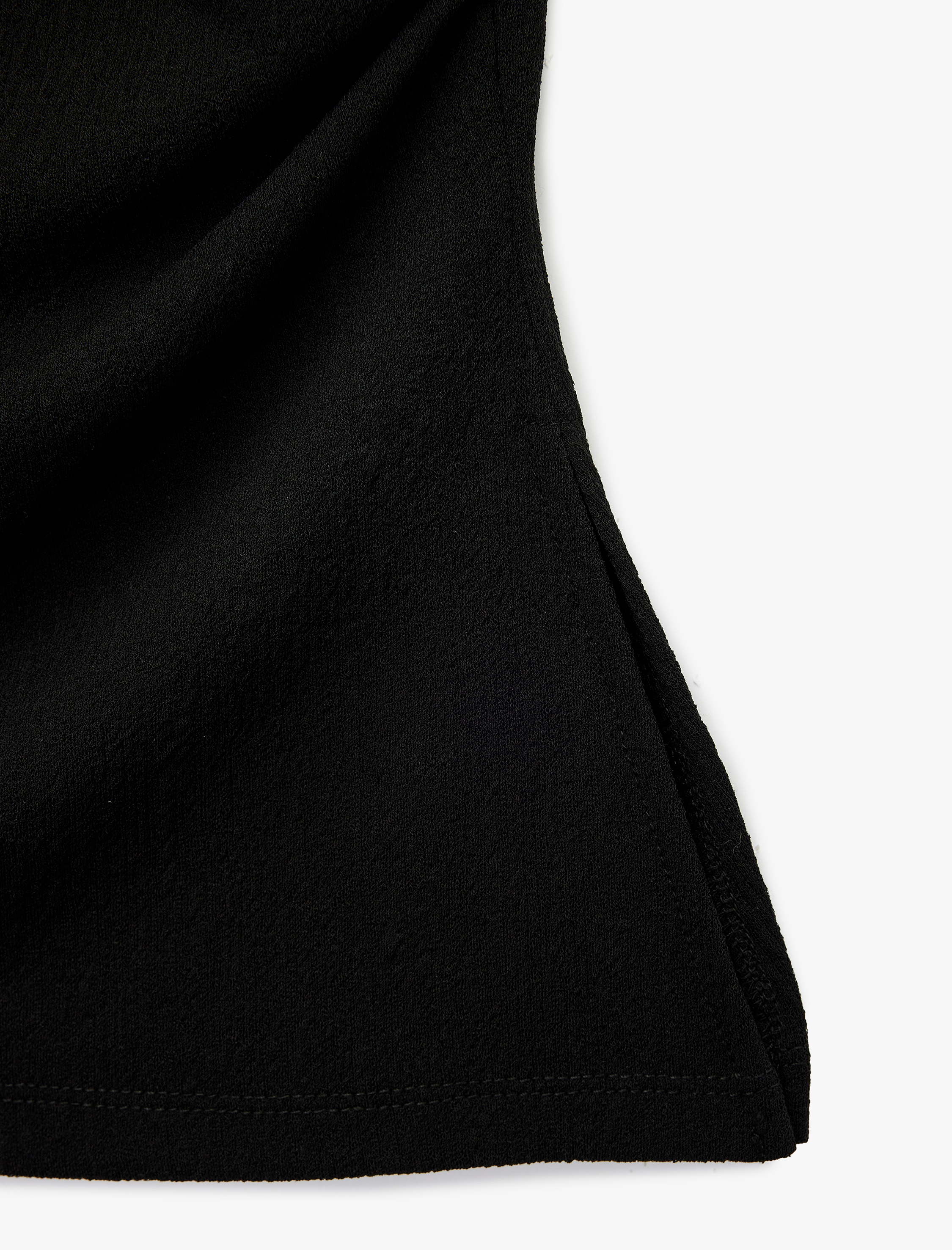 Slim Fit Kısa Kollu Bisiklet Yaka Drape Detaylı Tişört