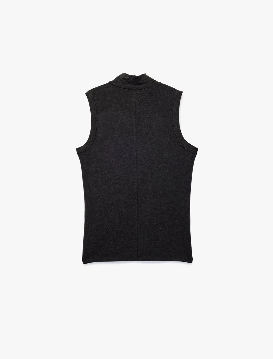   Koyun Yünü Karışımlı Slim Fit Dik Yaka Kolsuz Body