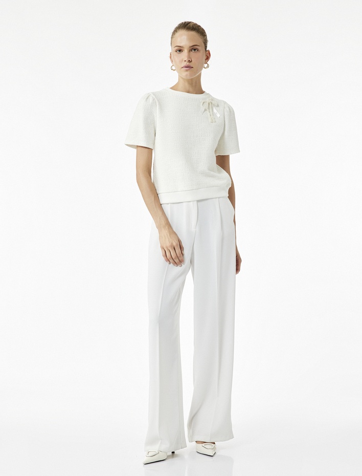  Kısa Kollu Bisiklet Yaka Fiyonk Detaylı Sweatshirt