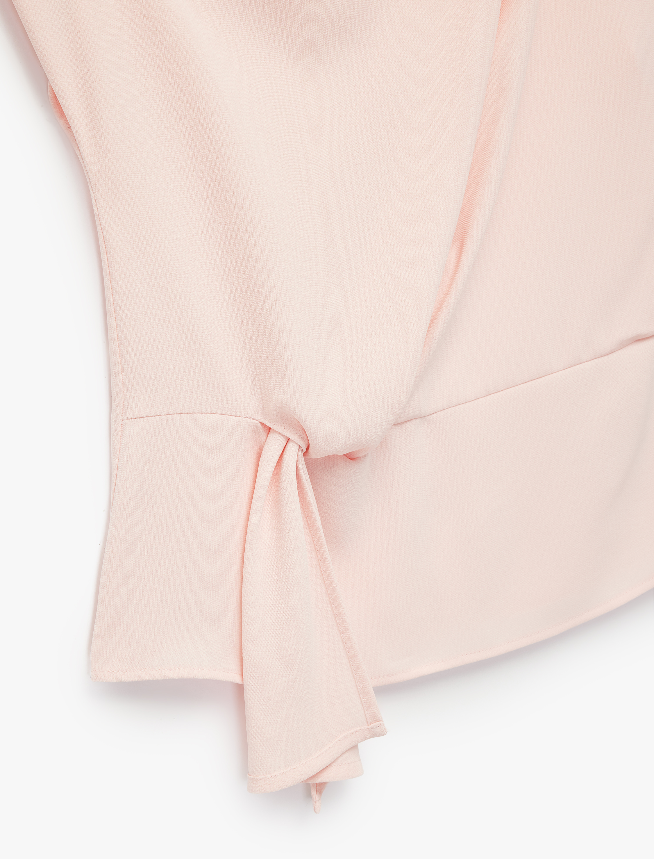   Krep Kumaş Kap Kollu Dik Yaka Düğüm Detaylı Bluz