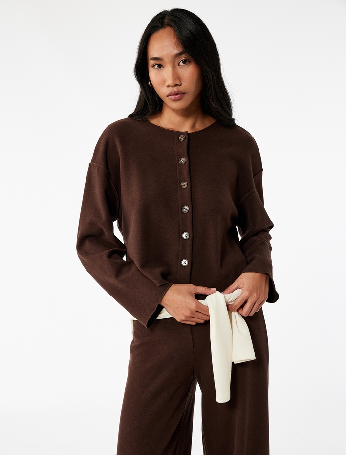  Uzun Kollu Bisiklet Yaka Düğmeli Triko Hırka