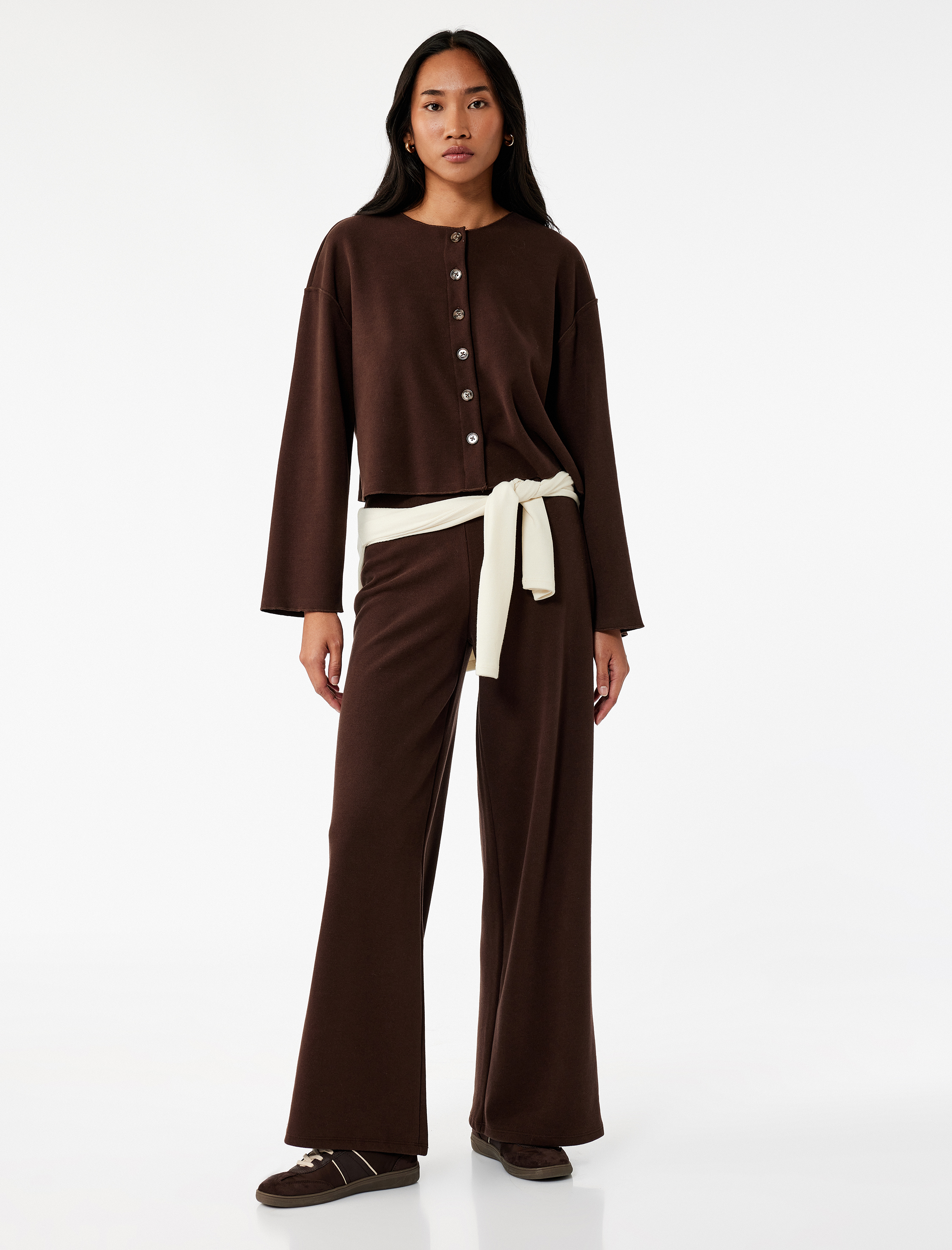   Uzun Kollu Bisiklet Yaka Düğmeli Triko Hırka