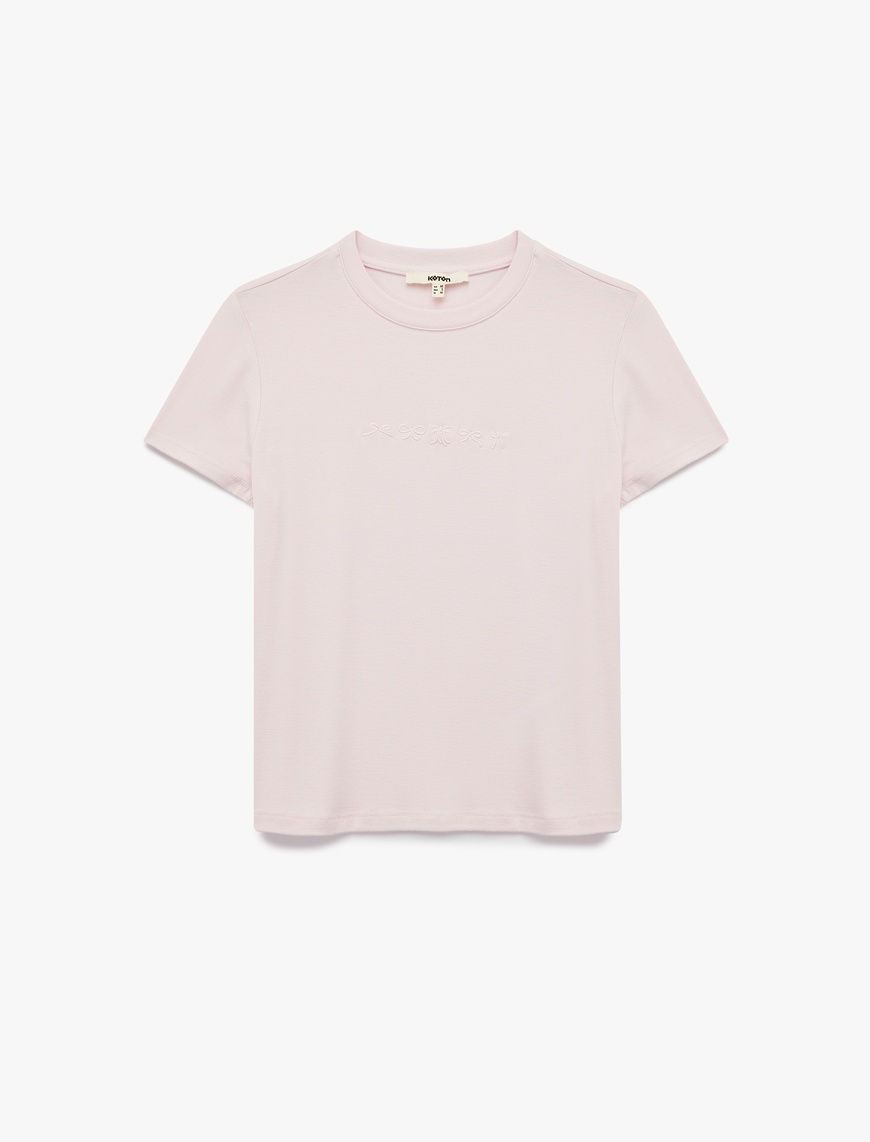   Slim Fit Fiyonk Nakış Detaylı Kısa Kollu Bisiklet Yaka Tişört