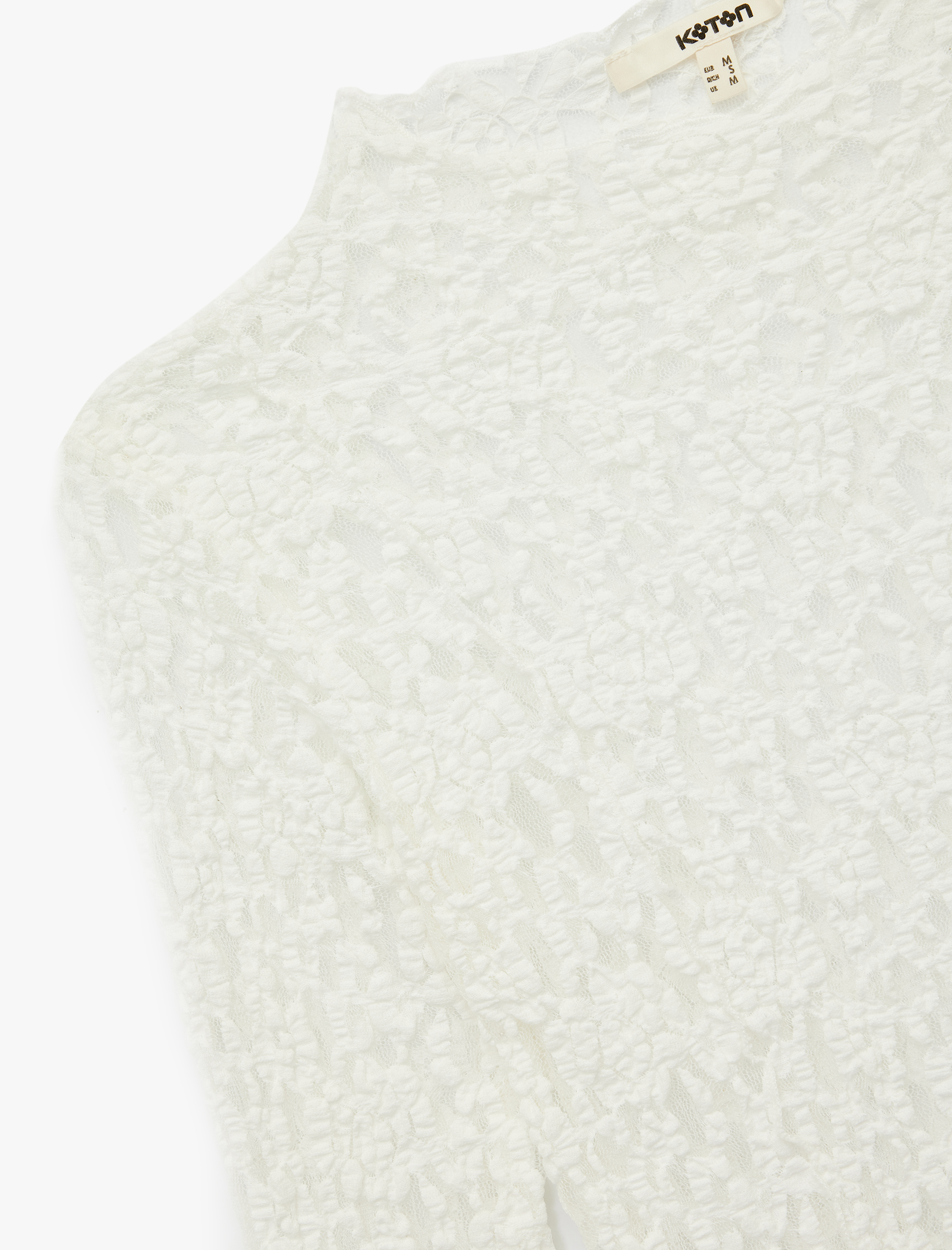   Yarı Transparan Slim Fit Fırfır Detaylı Uzun Kollu Dantel Bluz