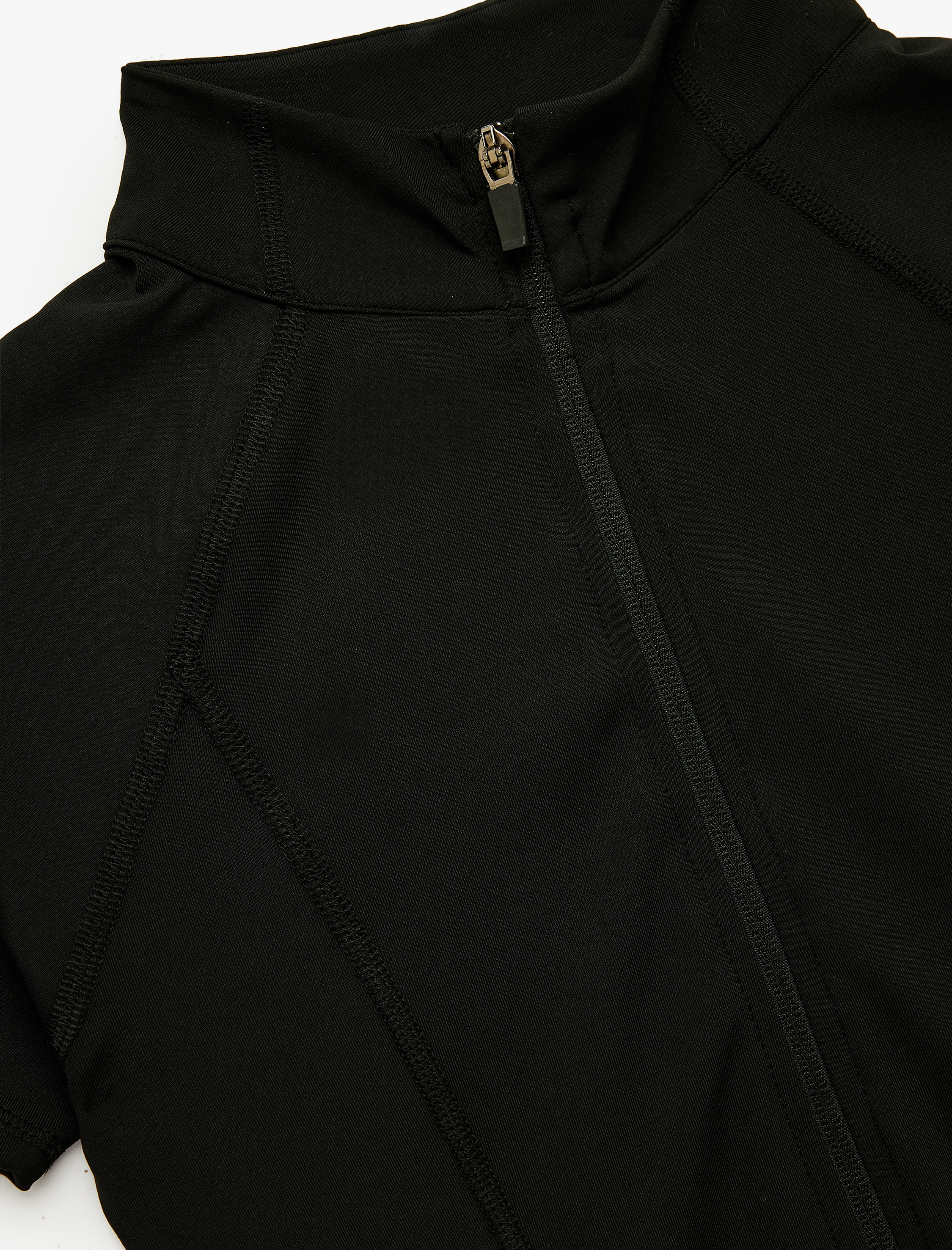 Dik Yaka Fermuarlı Slim Fit Spor Tişört