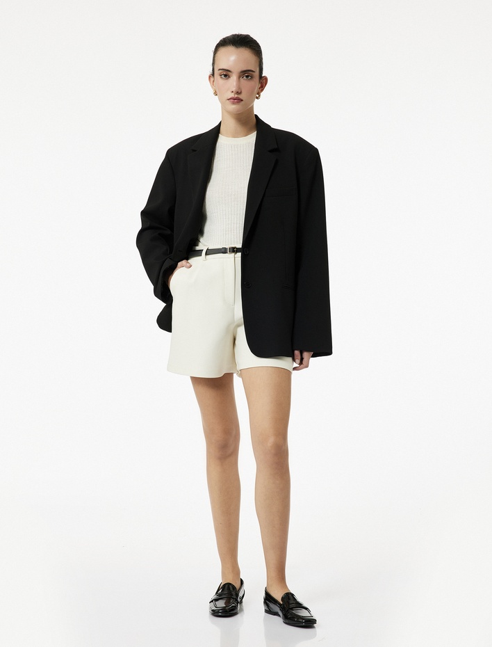  Cepli Yüksek Bel Kemer Detaylı Mini Şort