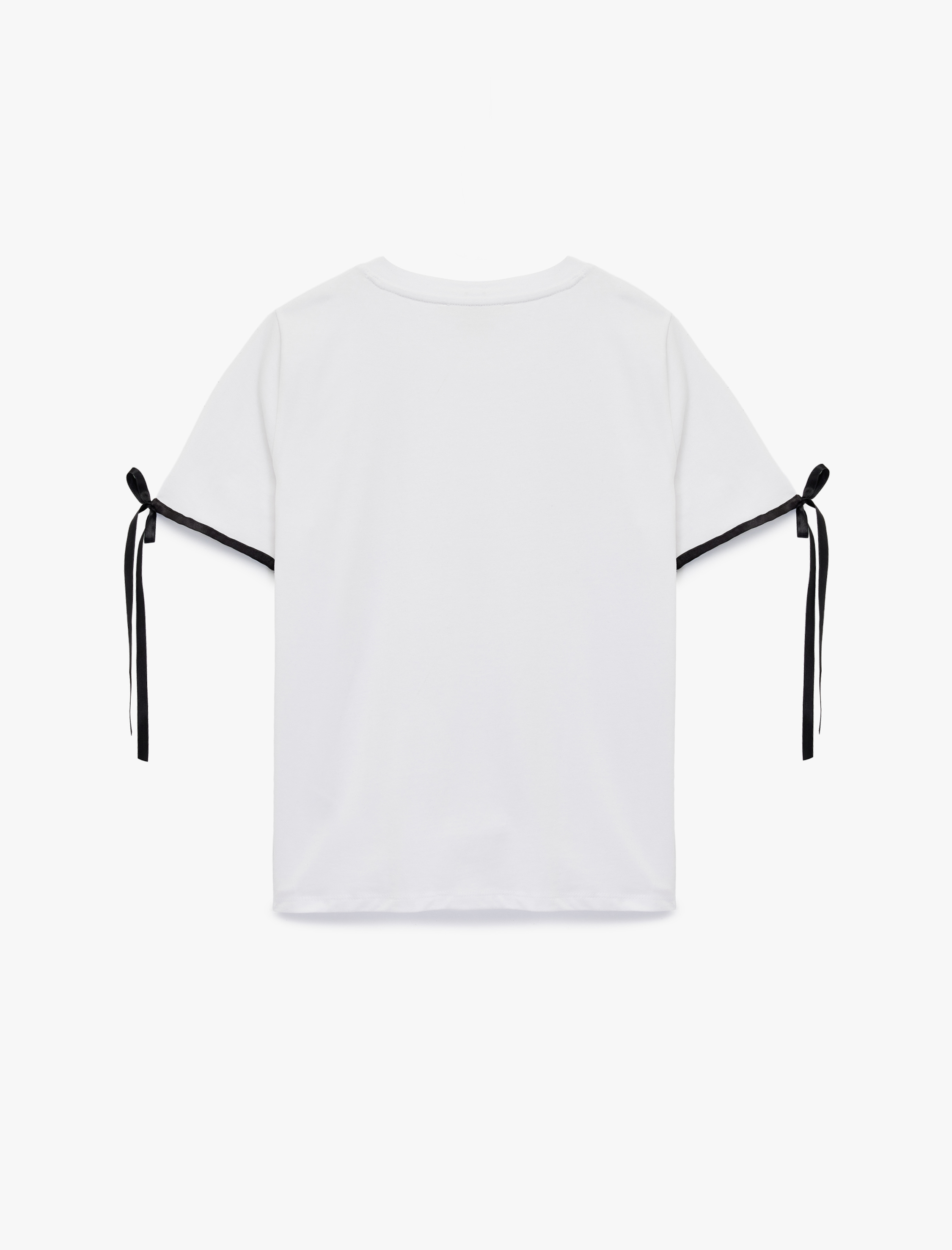   Pamuklu Bağlama Detaylı Fiyonklu Kısa Kollu Bisiklet Yaka Tişört