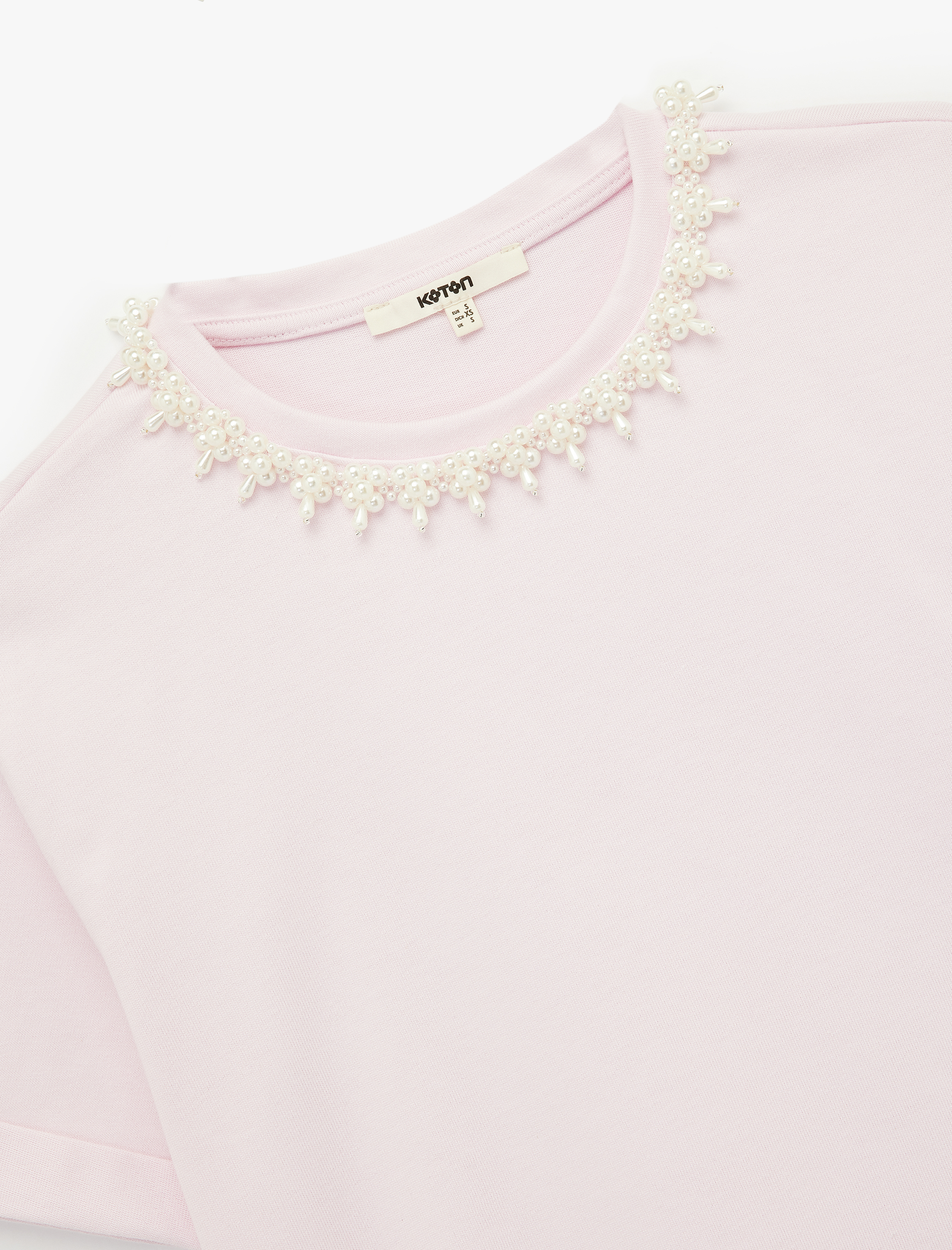   Pamuklu Kısa Kollu Bisiklet Yaka İnci İşlemeli Tişört