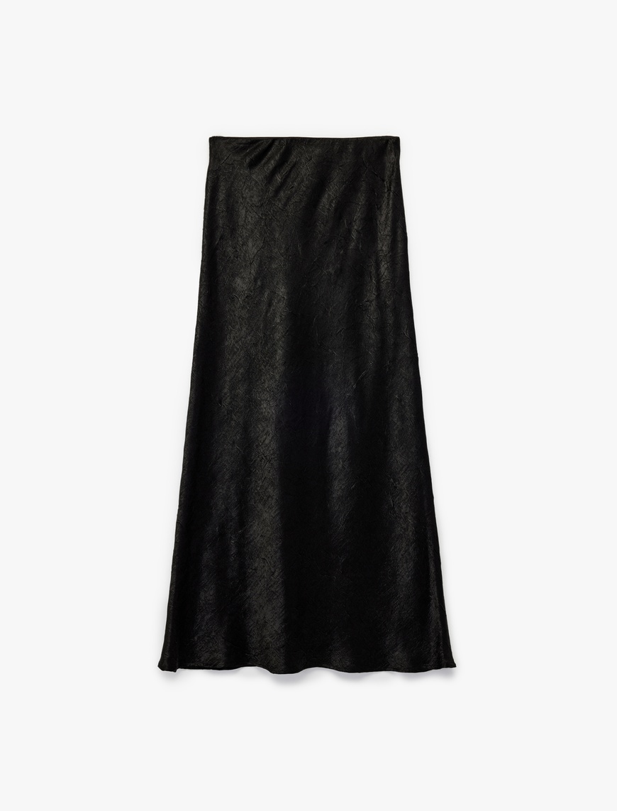   Slim Fit Balık Kesim Dokulu Midi Saten Etek