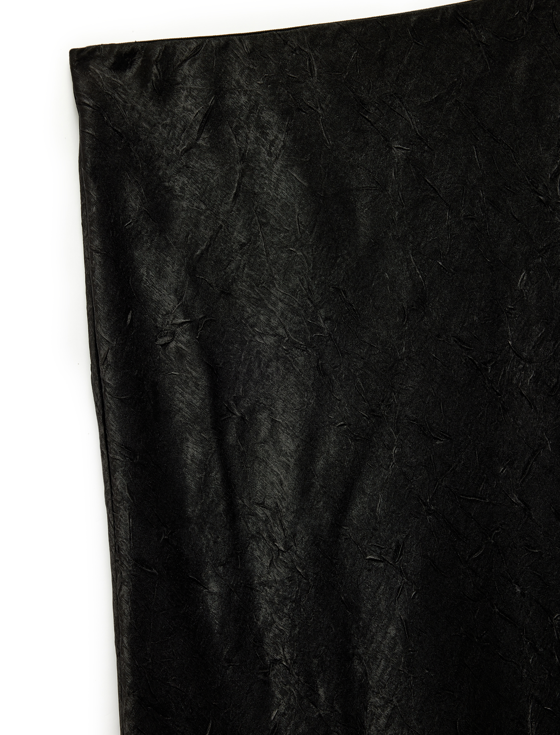   Slim Fit Balık Kesim Dokulu Midi Saten Etek