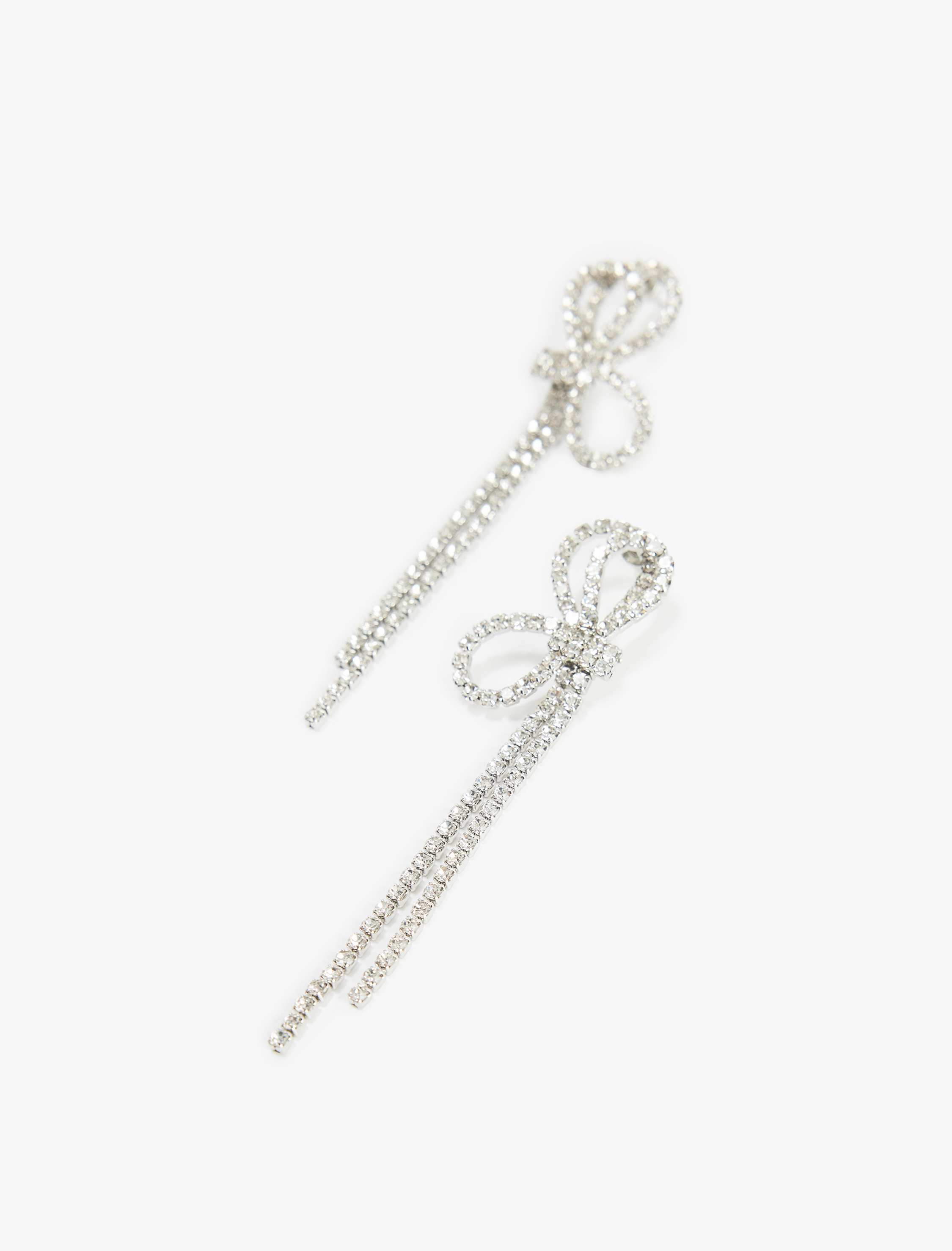  Kadın Büyük Boy Taşlı Sallantılı Fiyonklu Küpe