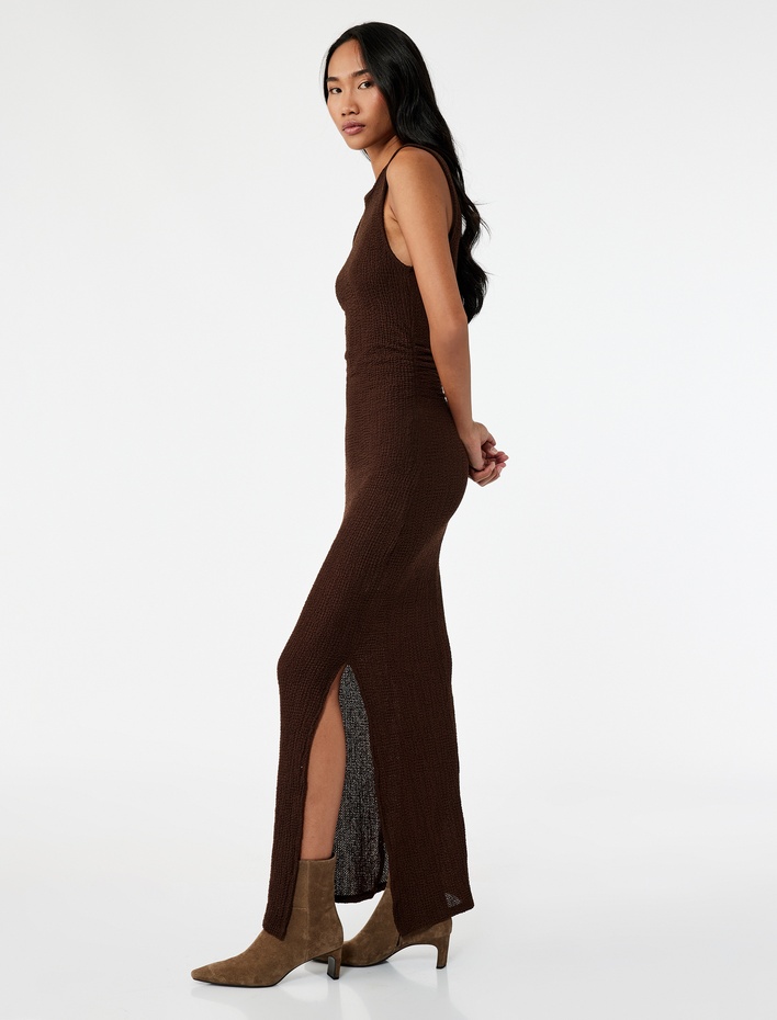  Bürümcük Kumaş Slim Fit Yırtmaç Detaylı Bisiklet Yaka Kolsuz Uzun Kalem Elbise