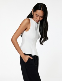 Dar Kalıp Bisiklet Yaka Kolsuz Peplum Bluz