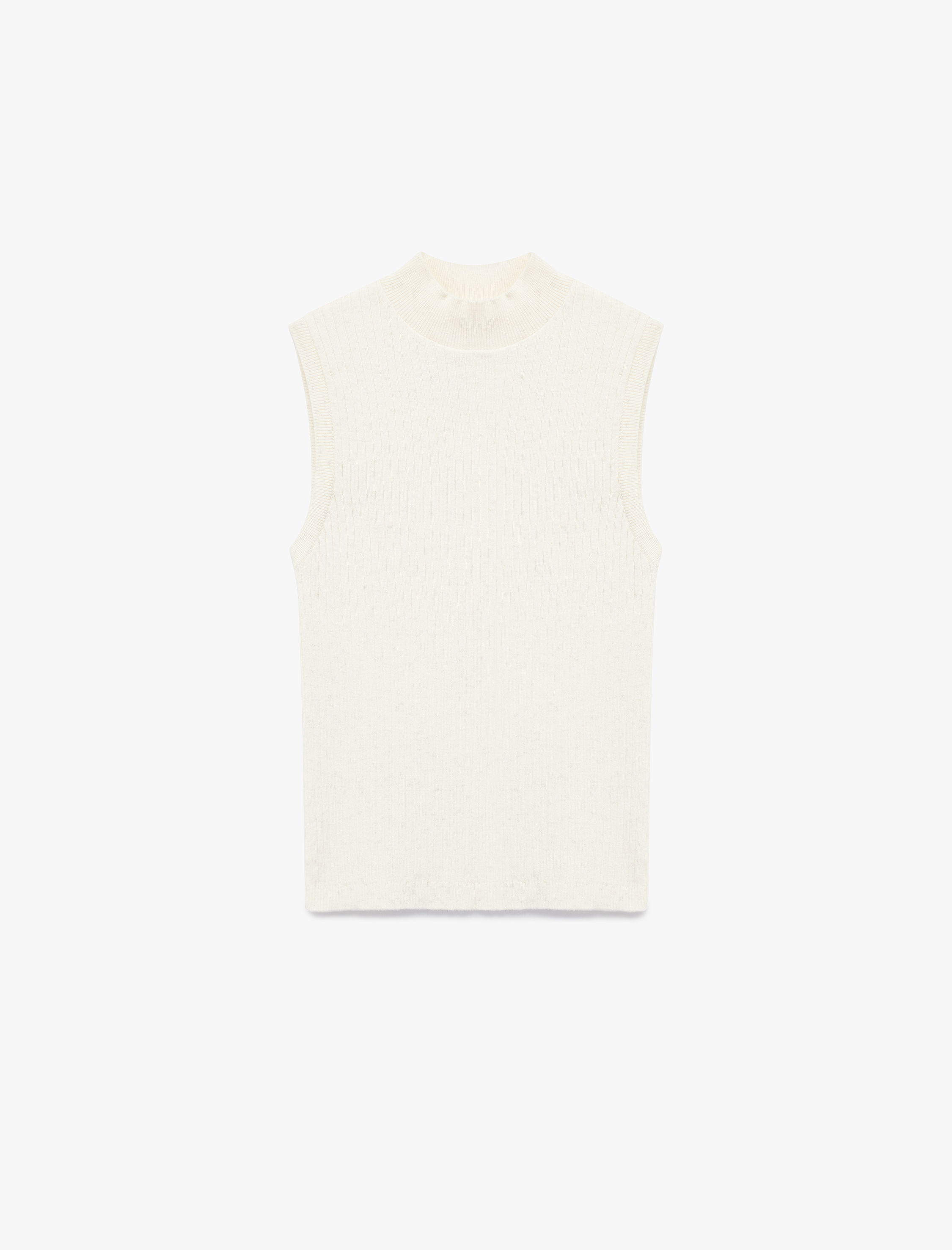   Dik Yaka Simli Kolsuz Triko Bluz