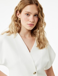 Asimetrik Kolsuz V Yaka Kruvaze Oversize Yelek