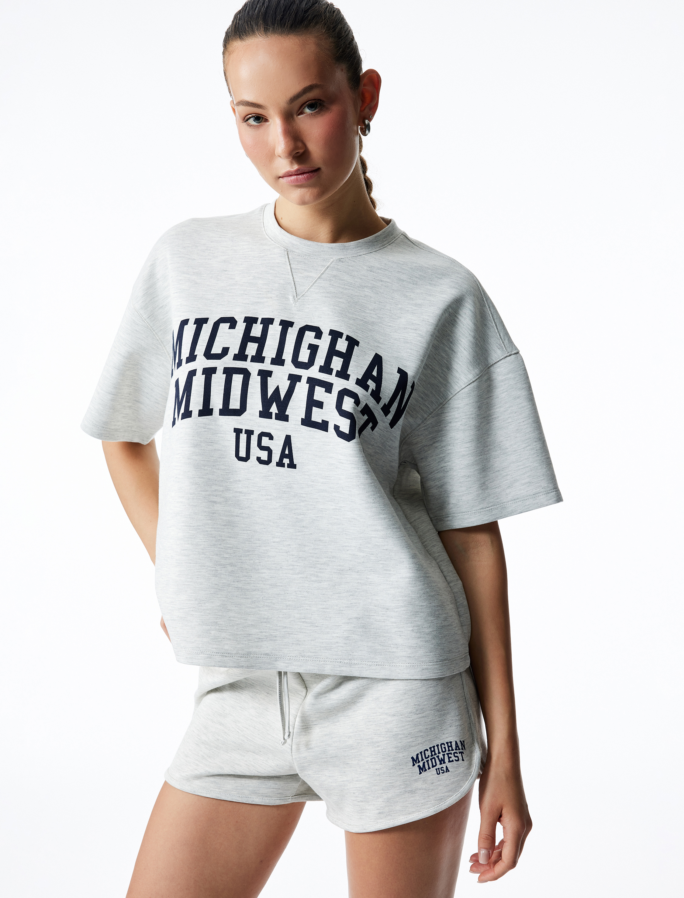   Kısa Kollu Bisiklet Yaka Oversize Spor Sweatshirt