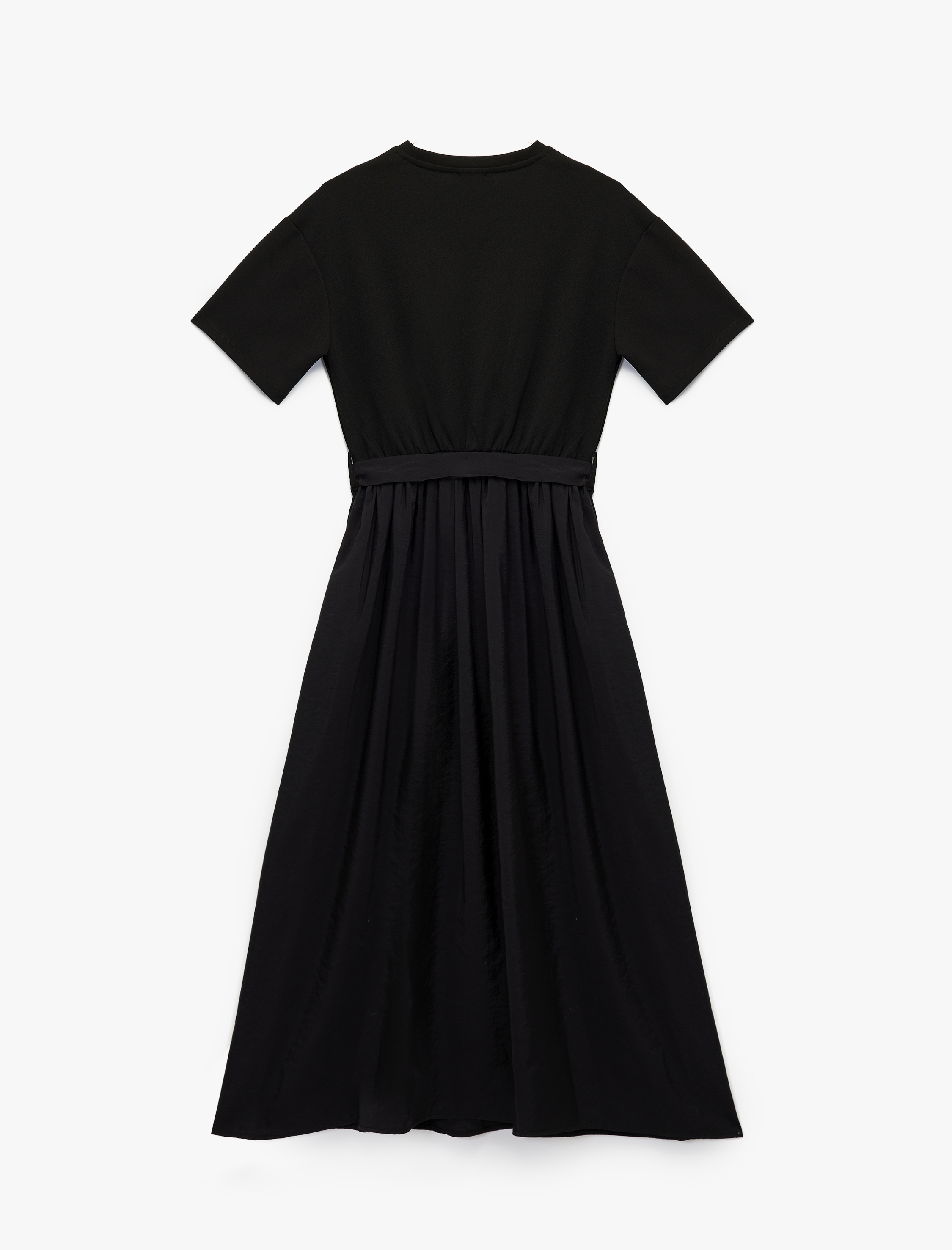   Rahat Kalıp Krep Kumaş Kısa Kollu Bisiklet Yaka Kemerli Kloş Uzun Elbise