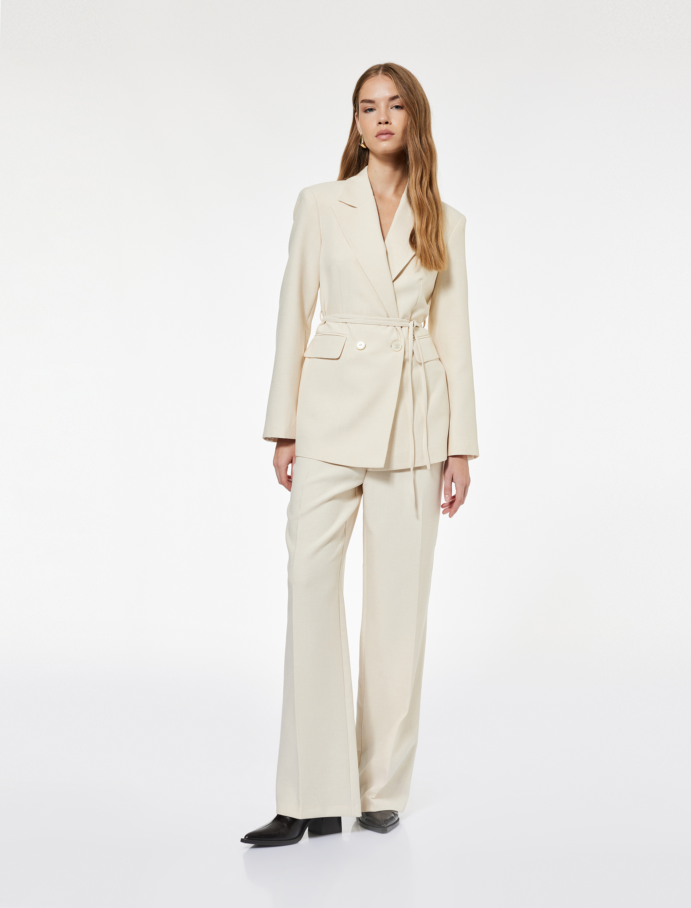   Koton X Sima Tarkan - Kruvaze Uzun Kollu Kemerli Oversize Blazer Ceket