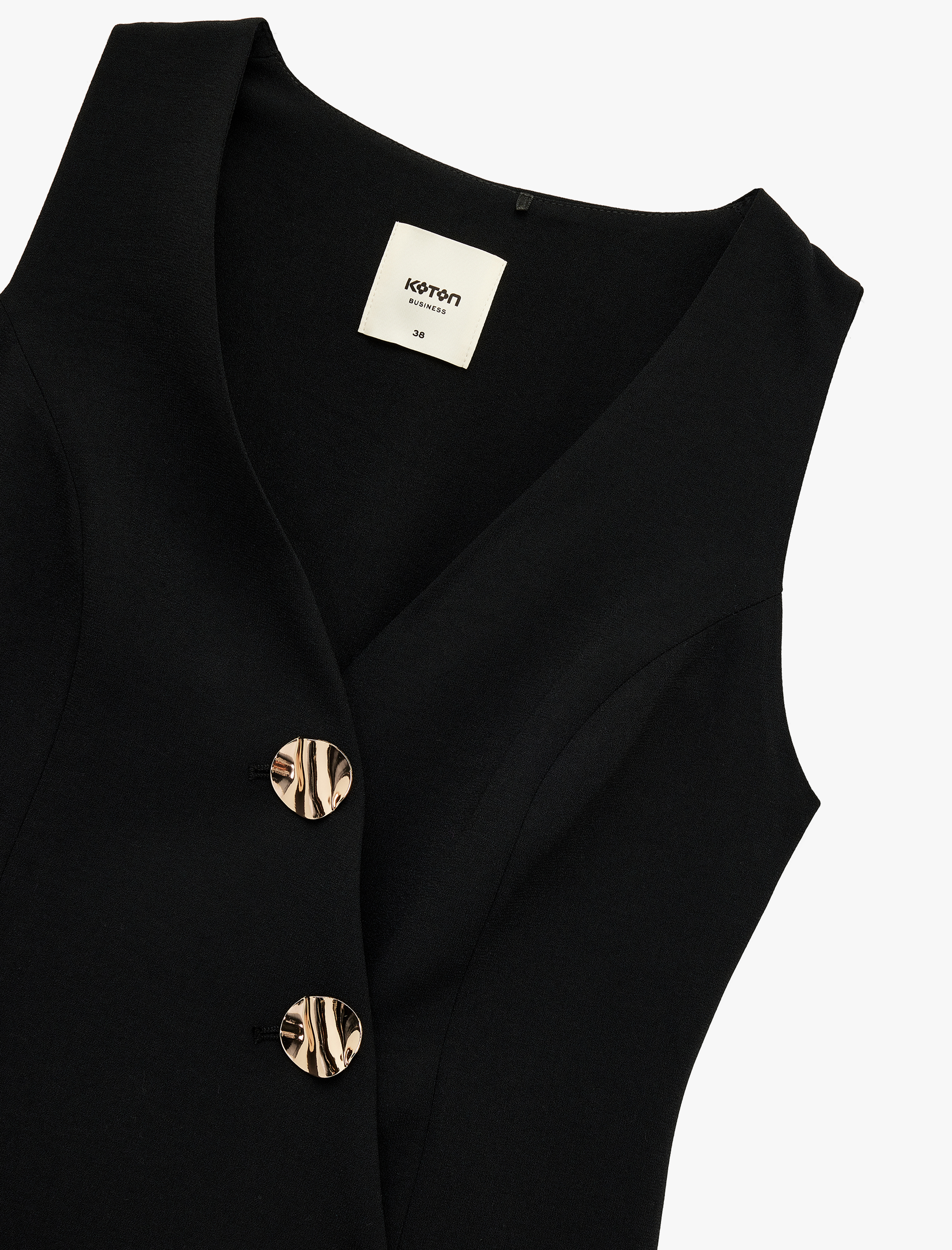   Asimetrik Metal Aksesuarlı Kolsuz Kruvaze Yaka Yelek