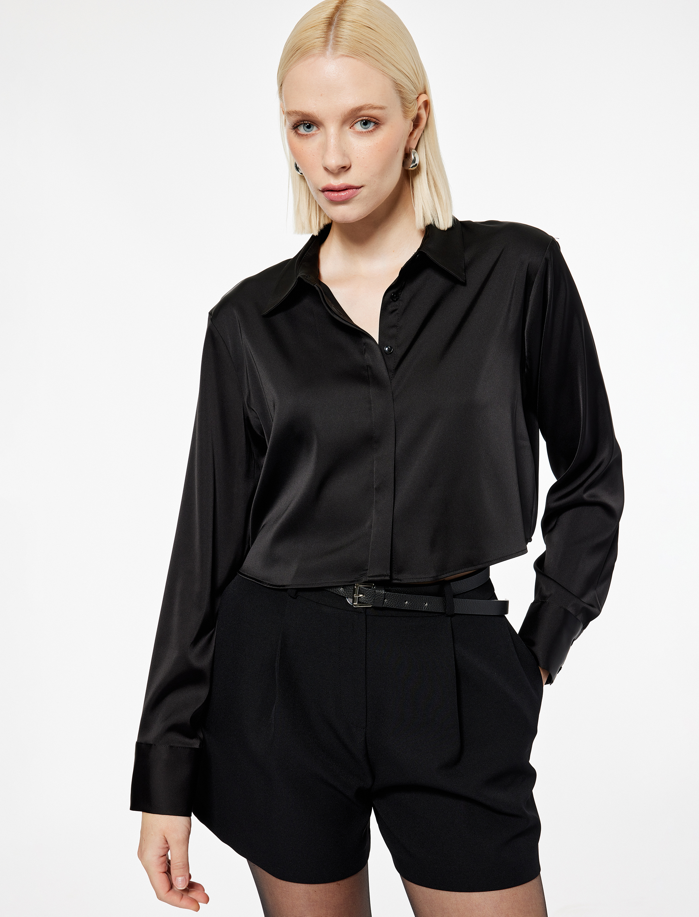   Uzun Kollu Klasik Yaka Crop Saten Gömlek