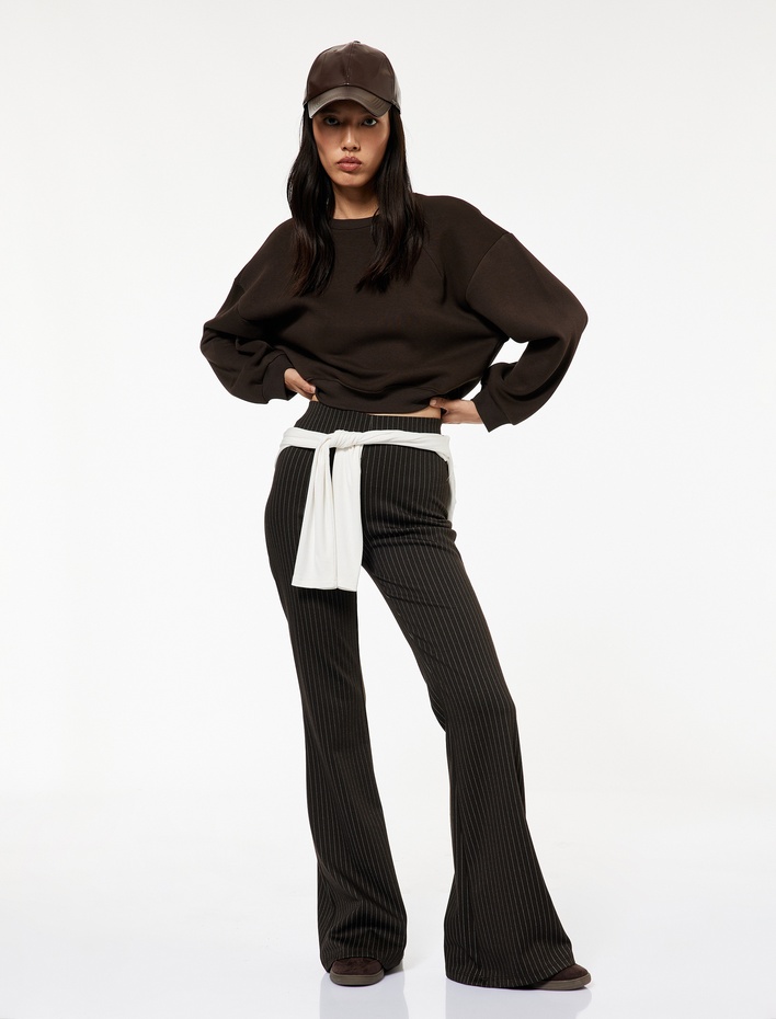  Regular Fit Üç İplik Uzun Kollu Bisiklet Yaka Basic Sweatshirt