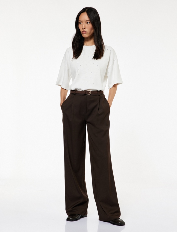  Kısa Kollu Bisiklet Yaka Taş Detaylı Tişört