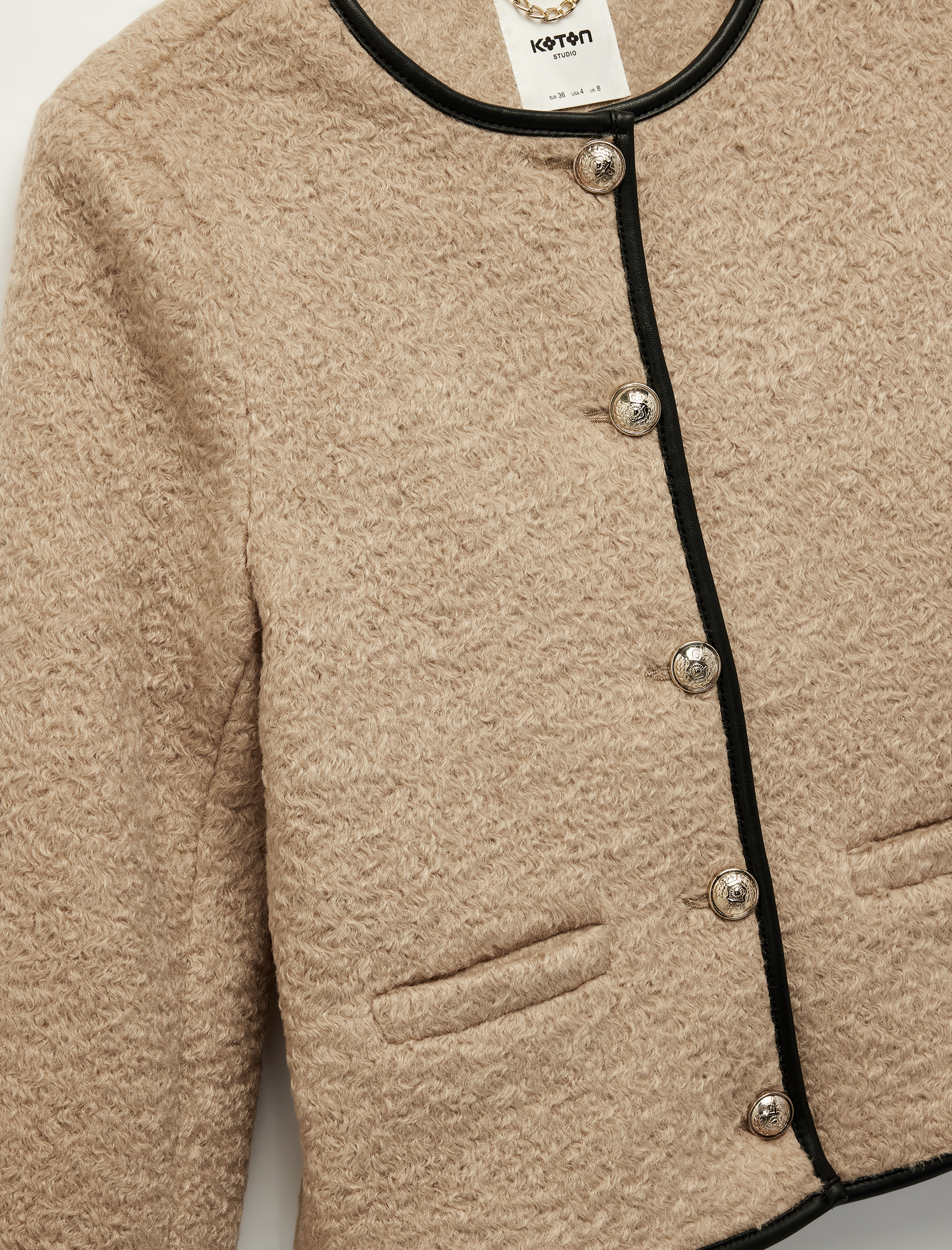   Uzun Kollu Düğmeli Bisiklet Yaka Buklet Crop Ceket