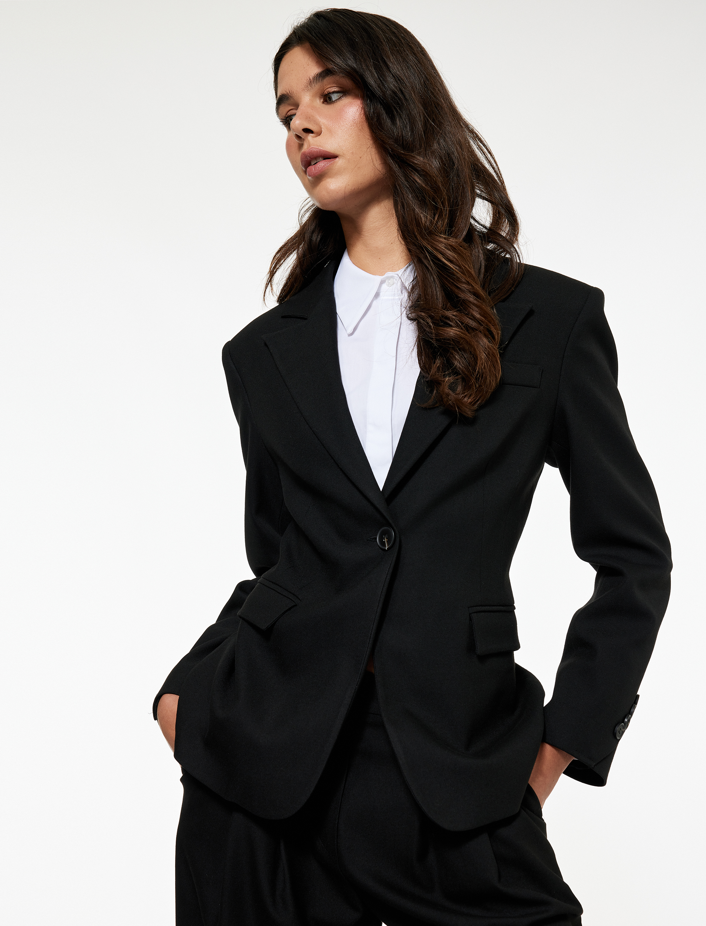   Koton X Sibil Çetinkaya - Slim Fit Cepli Uzun Kollu Blazer Ceket