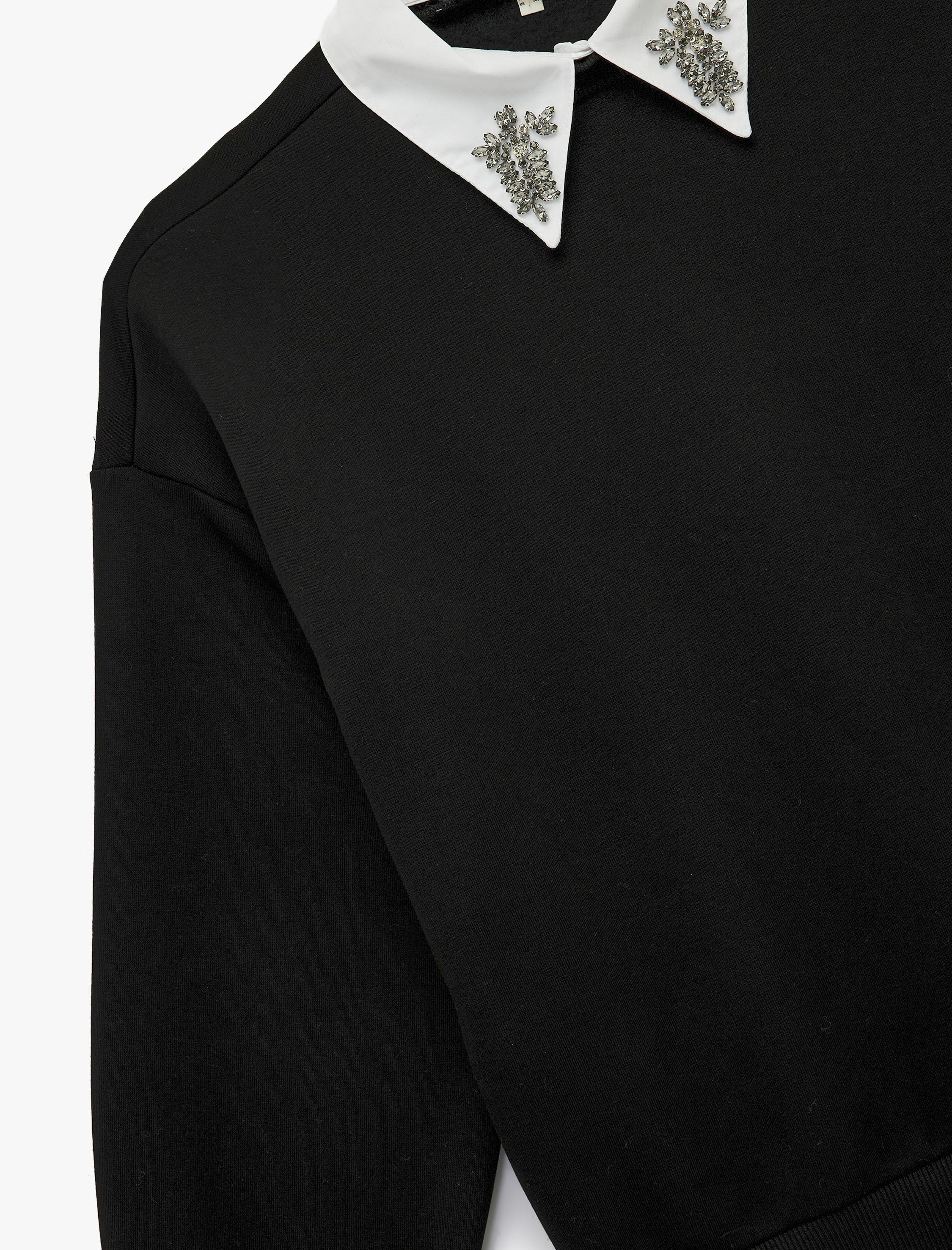  Üç İplik Uzun Kollu Taş Detaylı Gömlek Yaka Sweatshirt